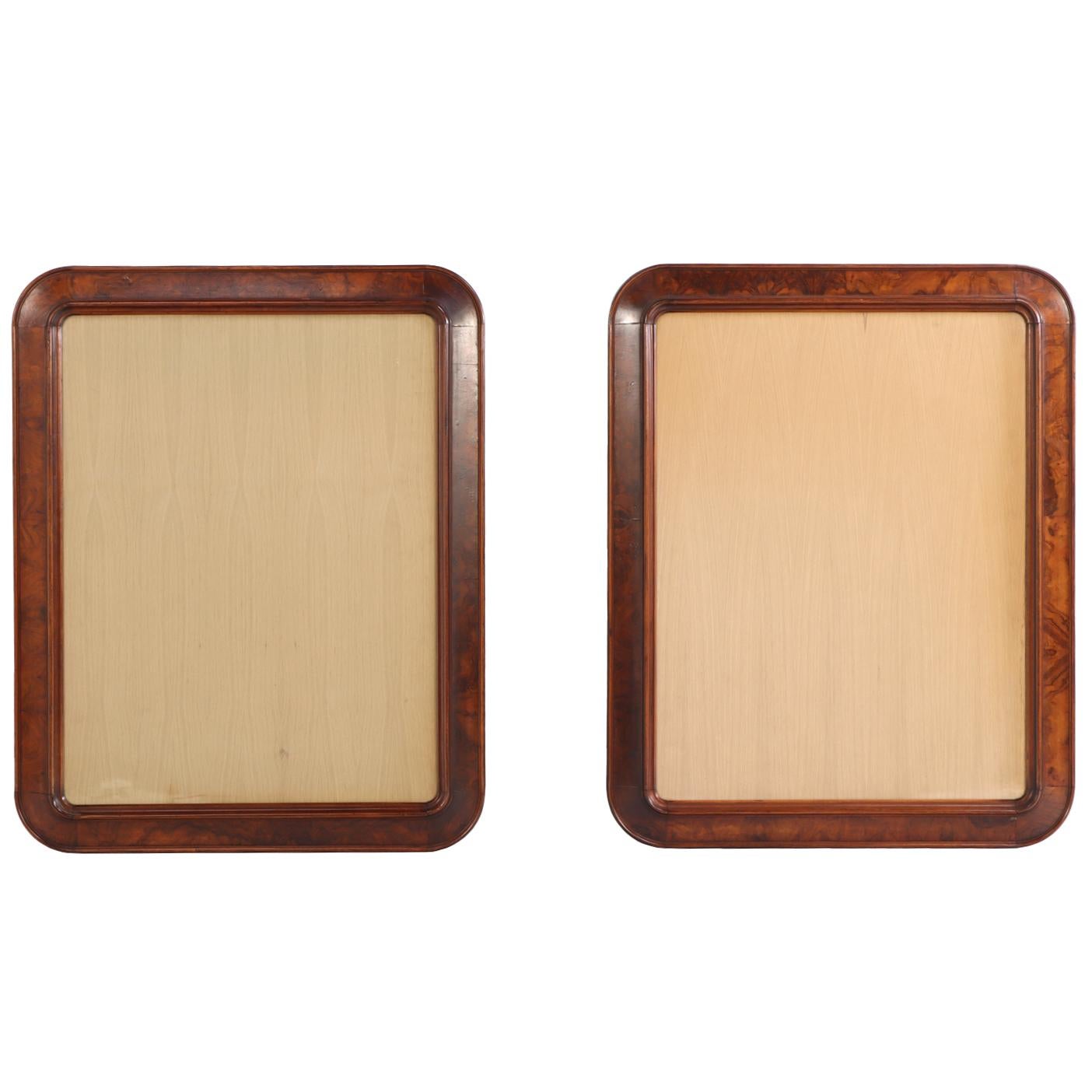 20th Century A Large Pair of Italian Walnut Frames, C. 1900. For Sale