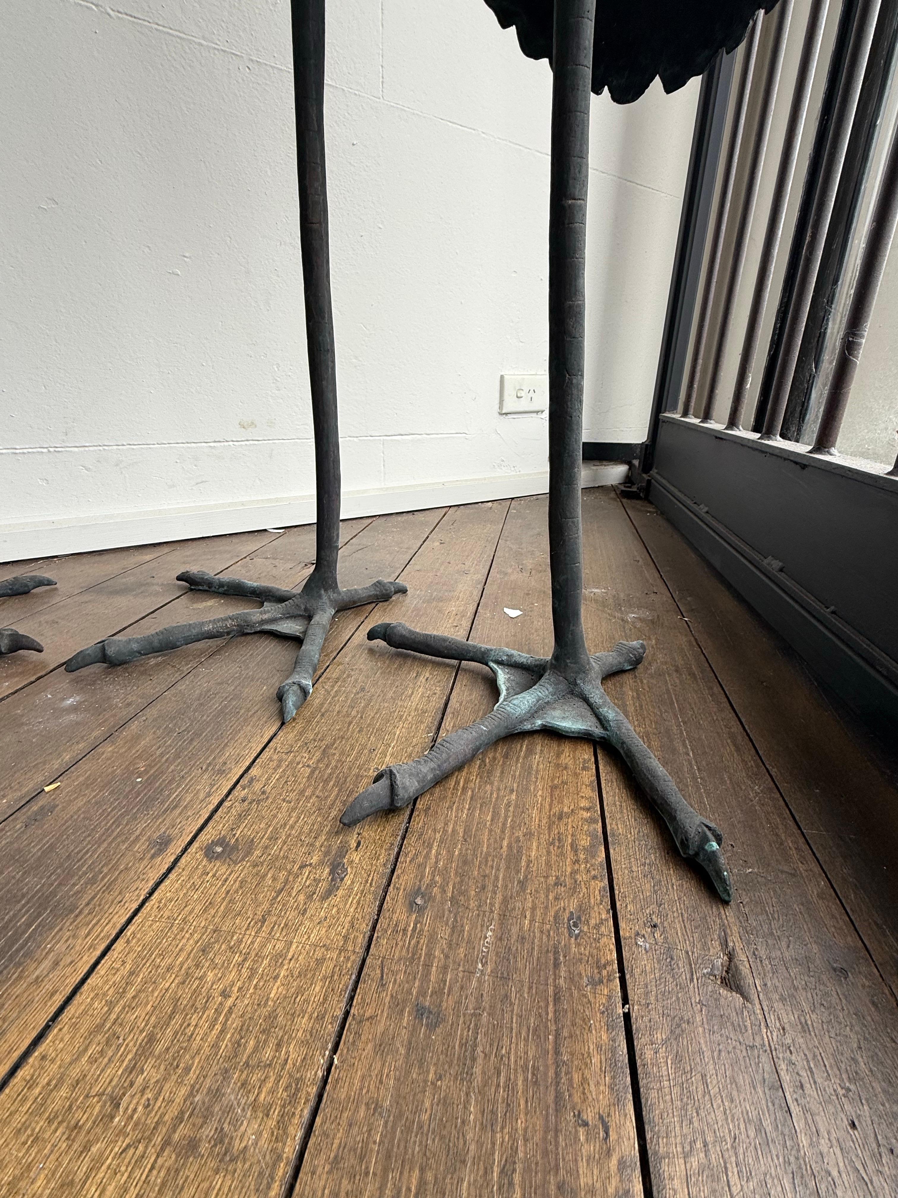 Grande paire de grues japonaises en bronze coulé de style Edo en vente 5
