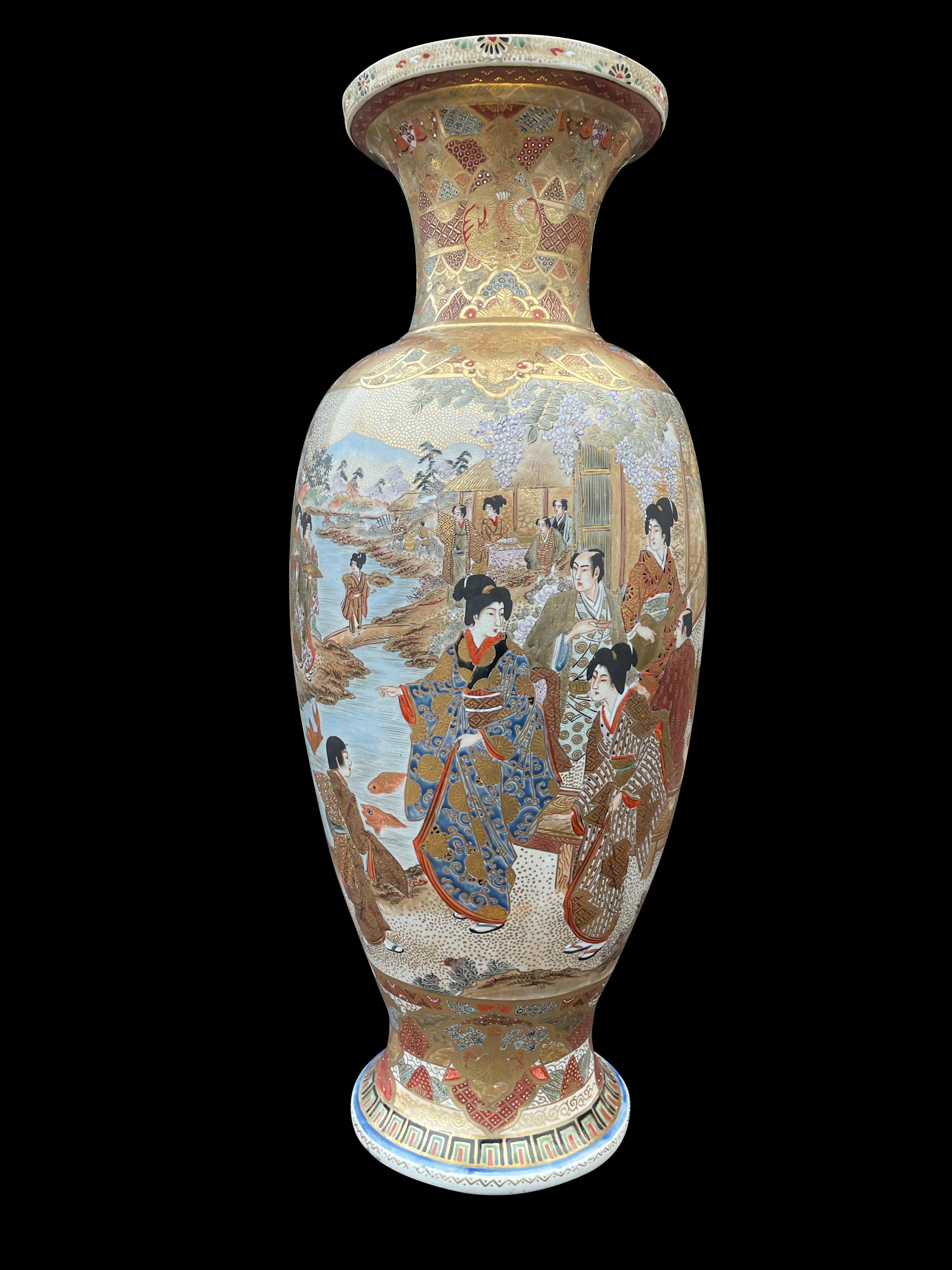 Large Pair of Japanese Satsuma Vases, 19th Century For Sale 3