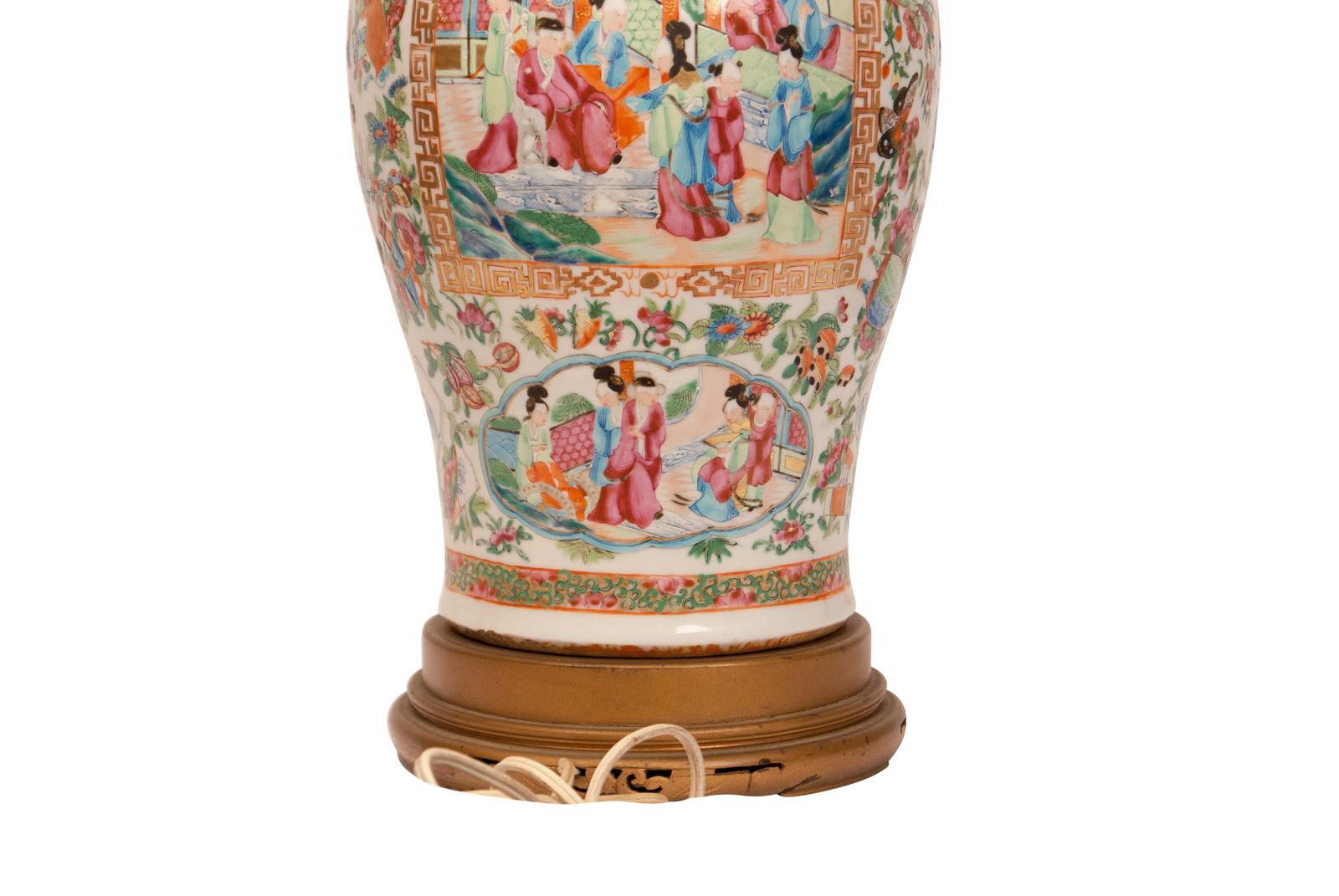 Large Pair of Rose Medallion Vases, Later Mounted as Lamps, China, circa 1850 3
