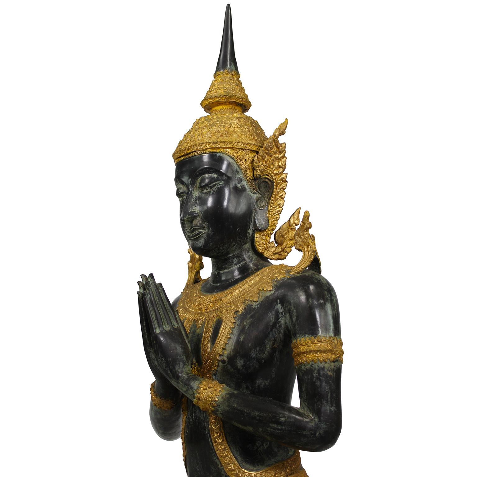 A Large Patinated and Parcel-Gilt-Bronze Thai Thepphanom Kneeling Angel Buddha For Sale 4