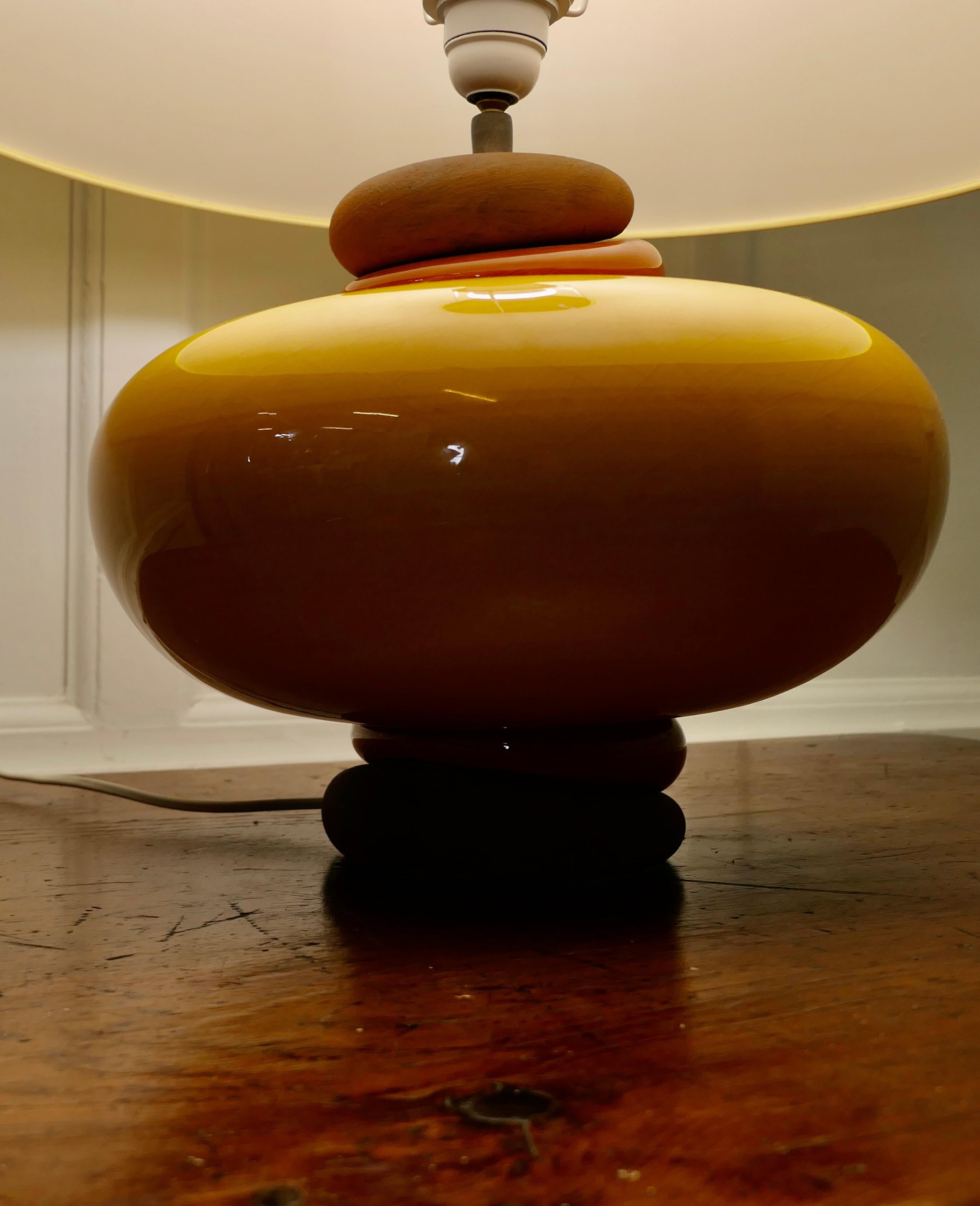 Mid-Century Modern Large Pebble and Rich Yellow Glass Sideboard Lamp a Large French Piece For Sale