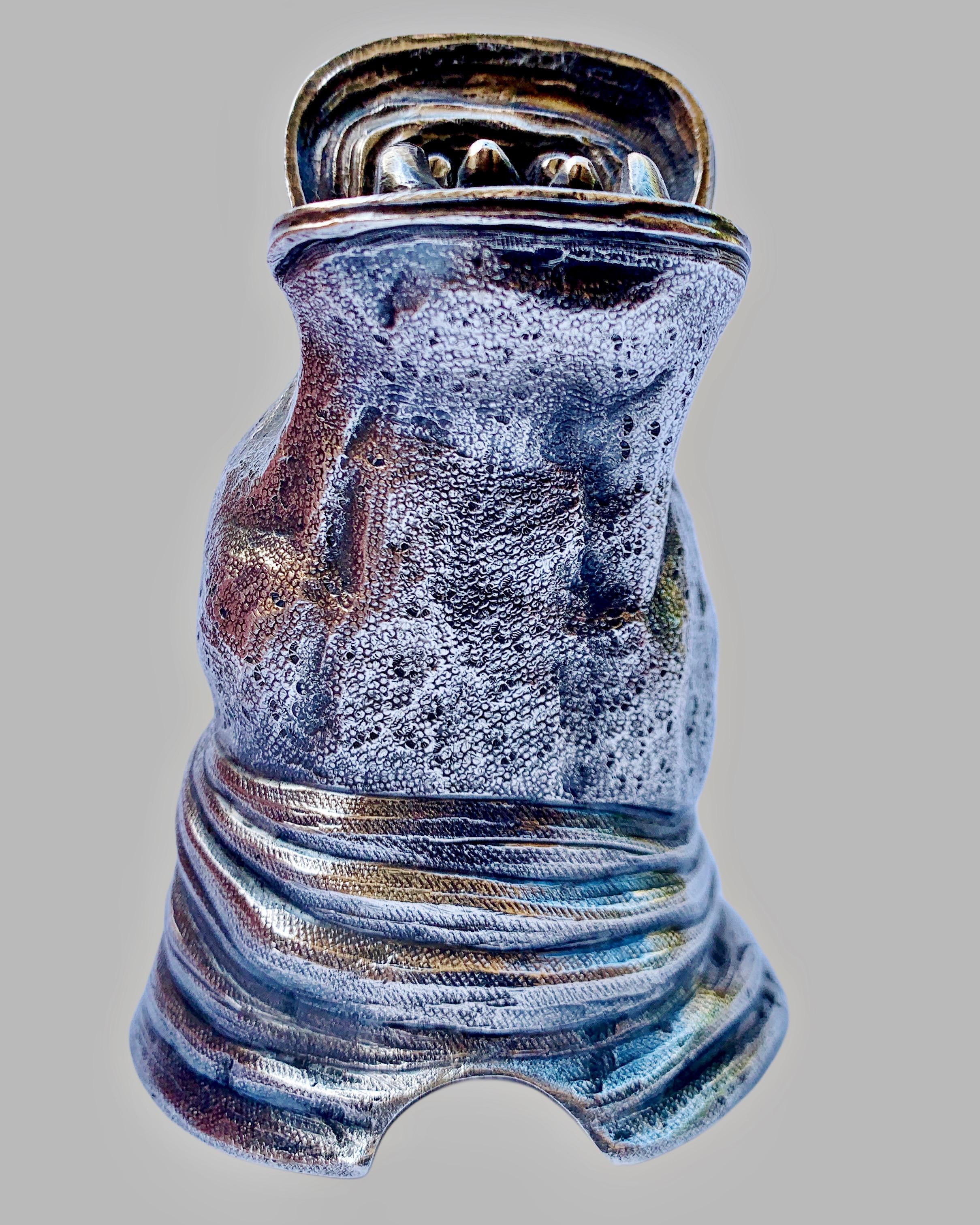 Un grand et rare briquet / porte-cigares 