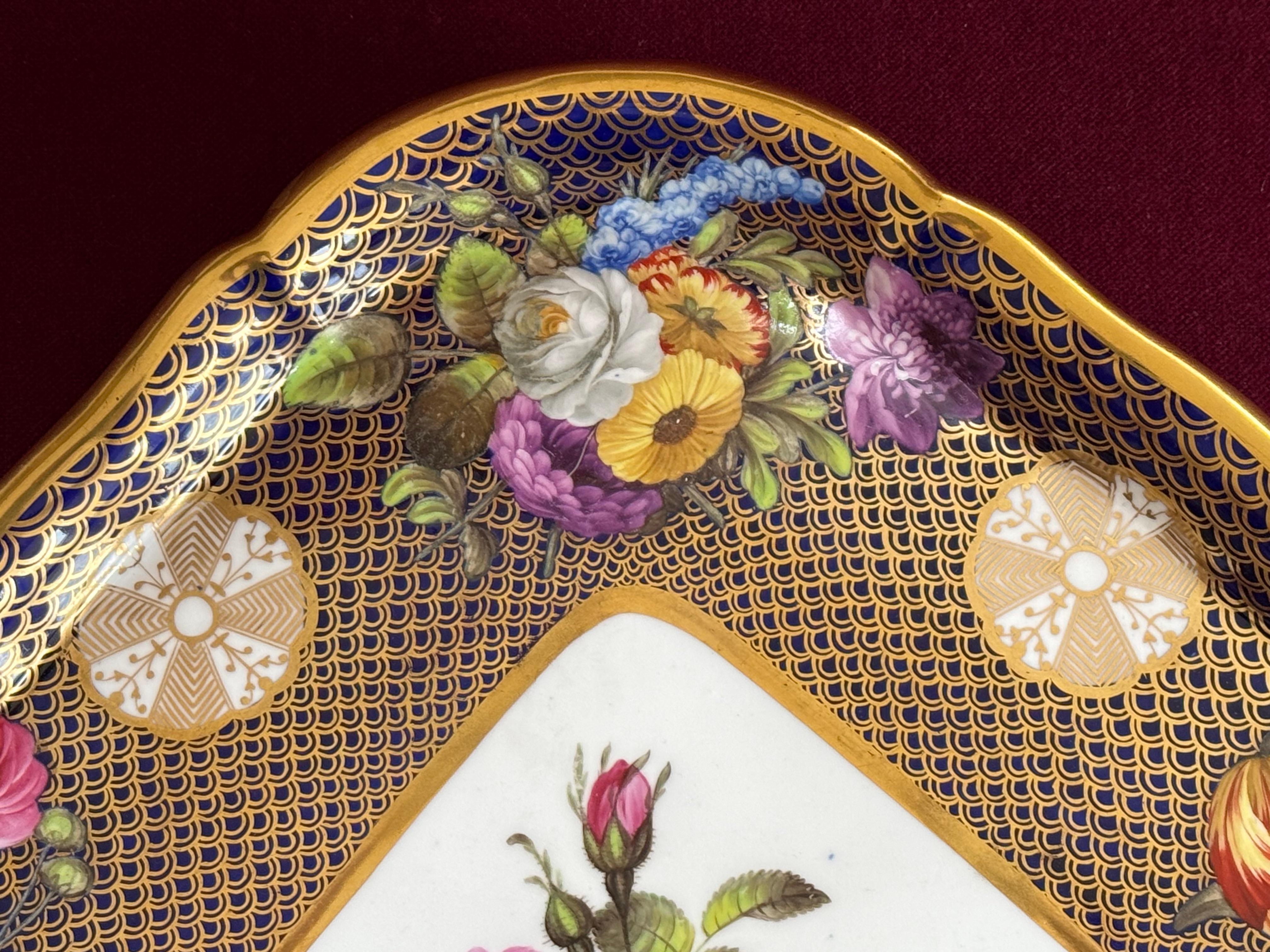 Bandeja grande y rara de porcelana Spode decorada con el modelo 1166 c.1820 Británico en venta