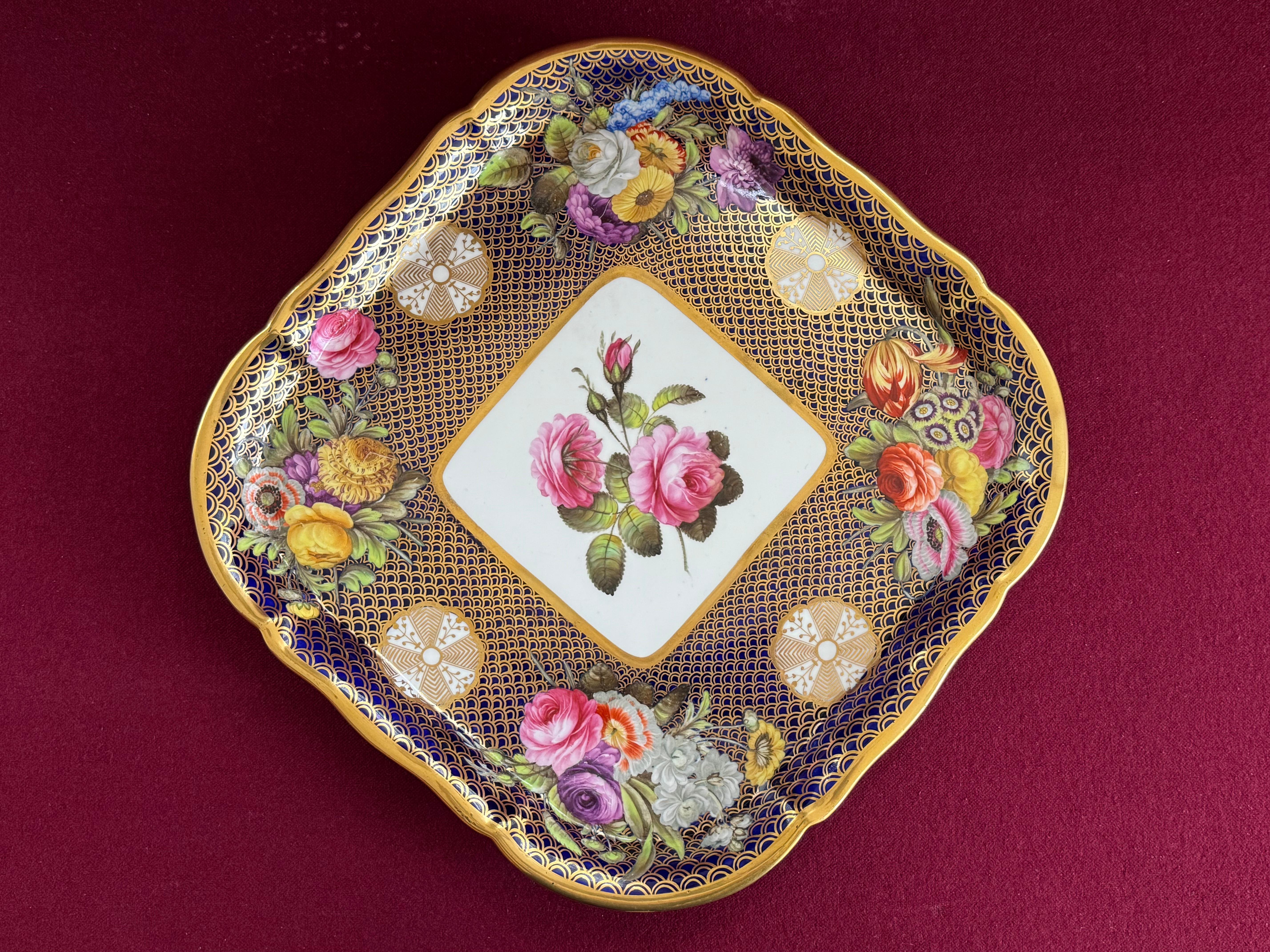Bandeja grande y rara de porcelana Spode decorada con el modelo 1166 c.1820 en venta 1