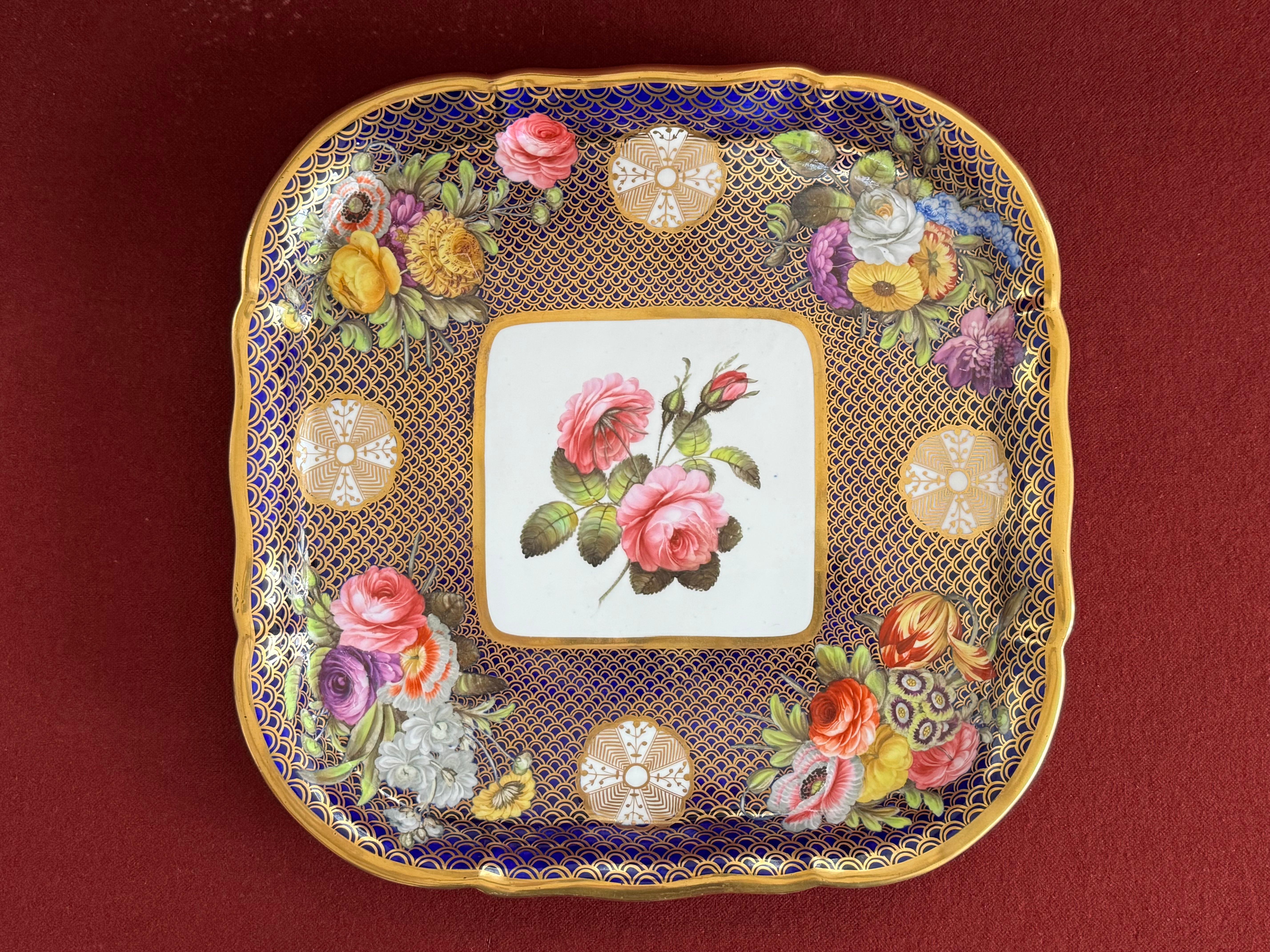 Bandeja grande y rara de porcelana Spode decorada con el modelo 1166 c.1820 en venta 2