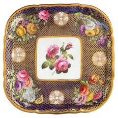 Un grand et rare plateau en porcelaine Spode décoré dans le motif 1166 c.1820