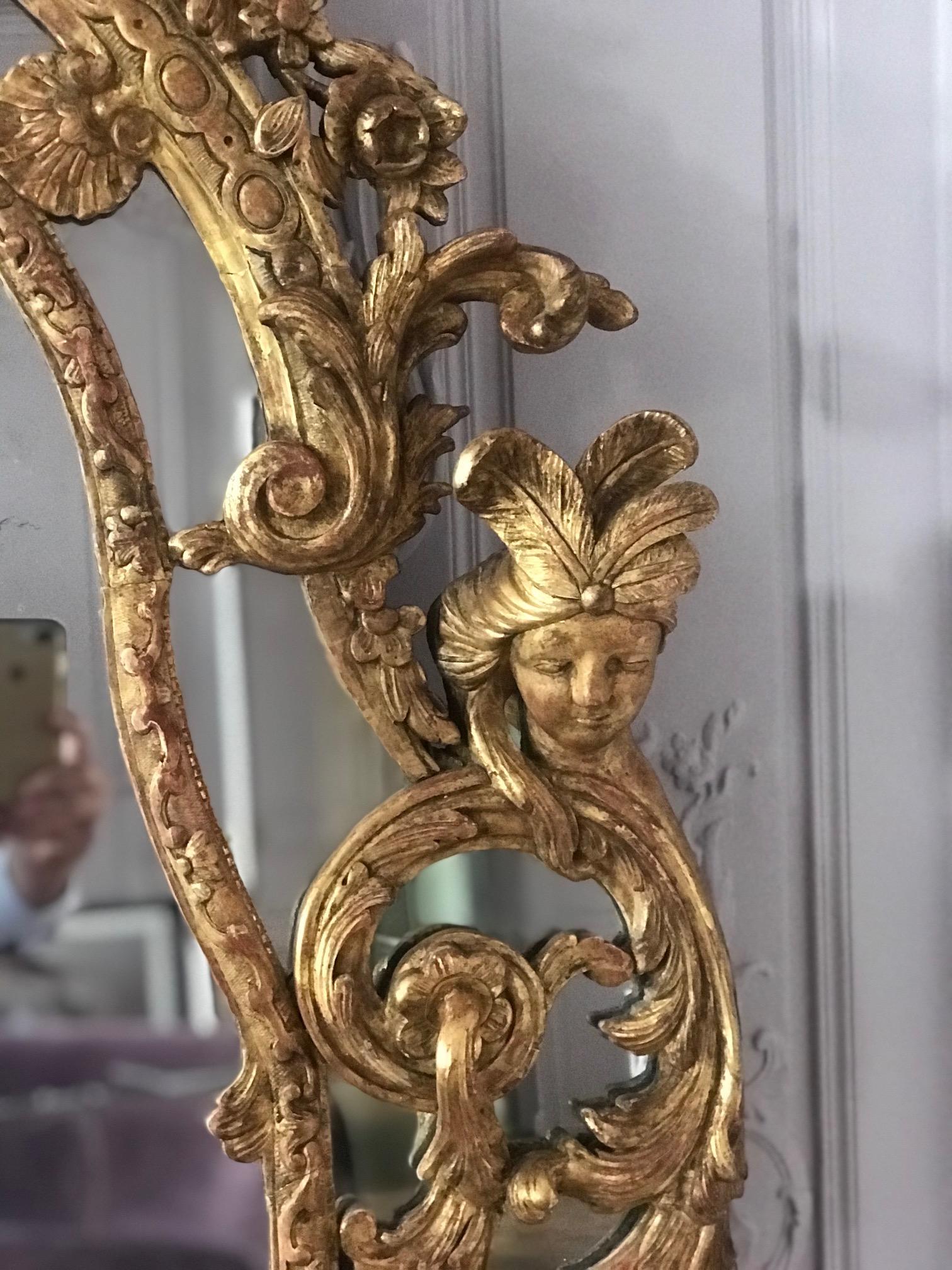 French Regence Gilt-Beechwood Mirror, circa 1720 For Sale