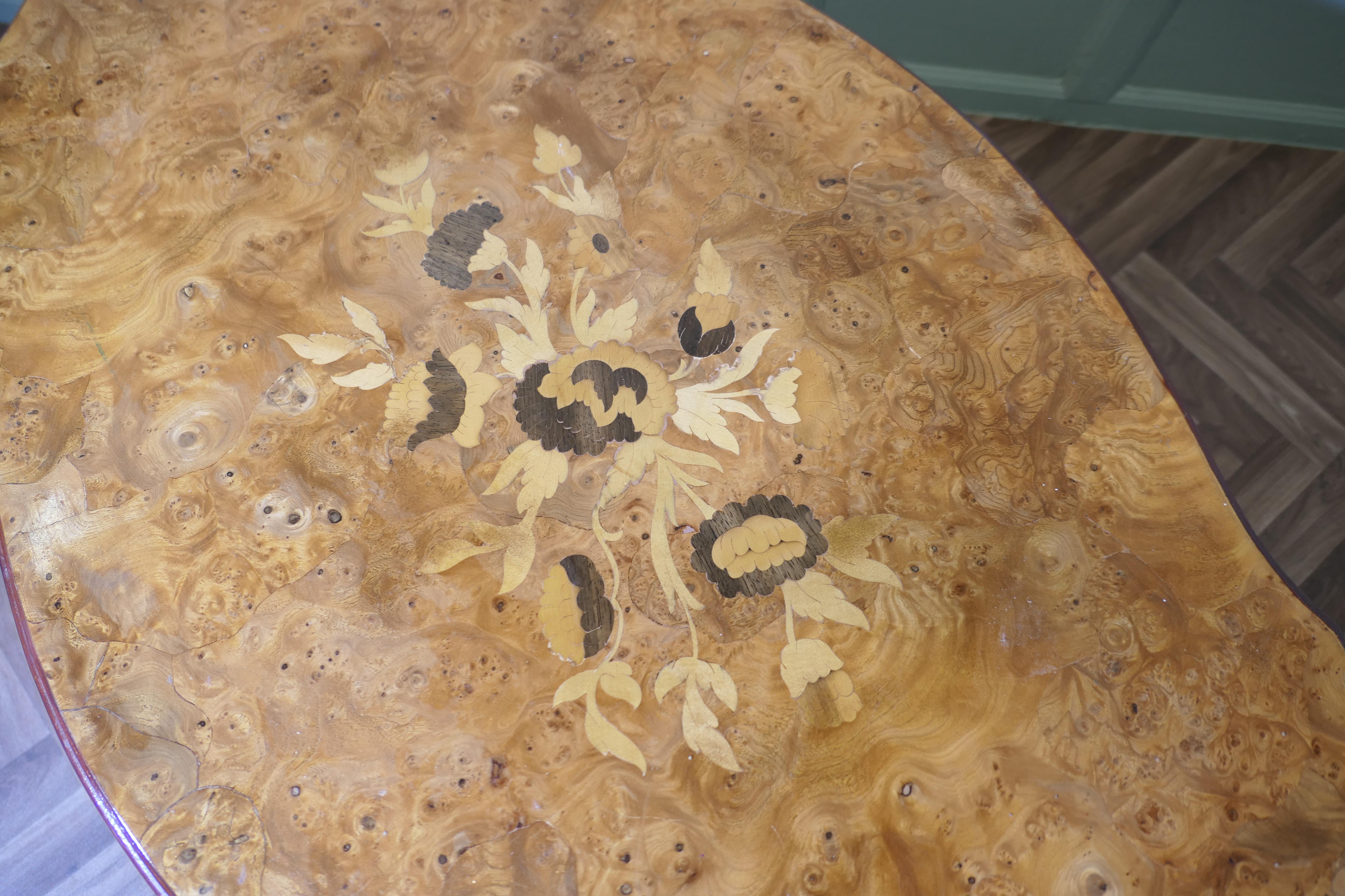 A Large Regency Style Birdseye Veneer Coffee Table For Sale 2