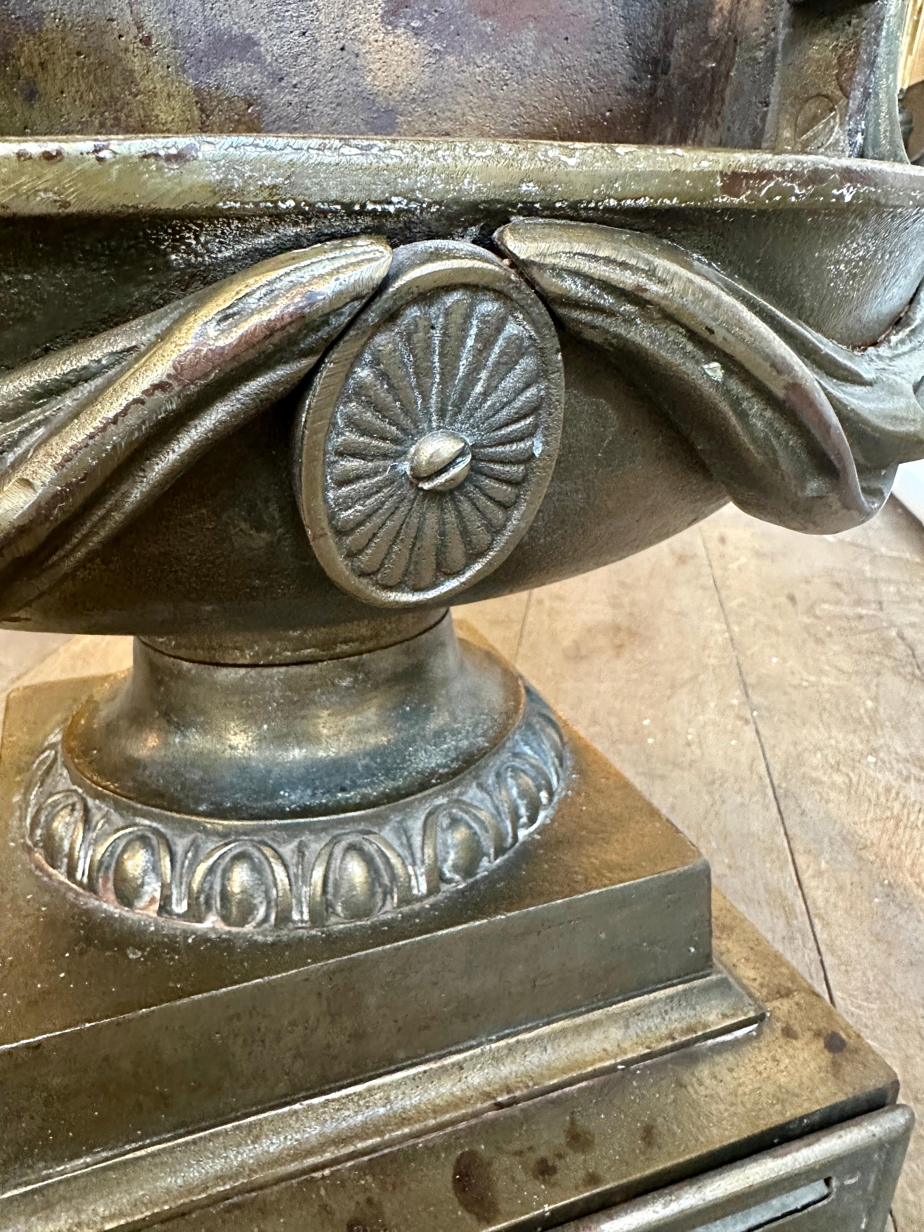 English A Large Regency Urn Fire Grate/Basket In Bronze Finish For Sale
