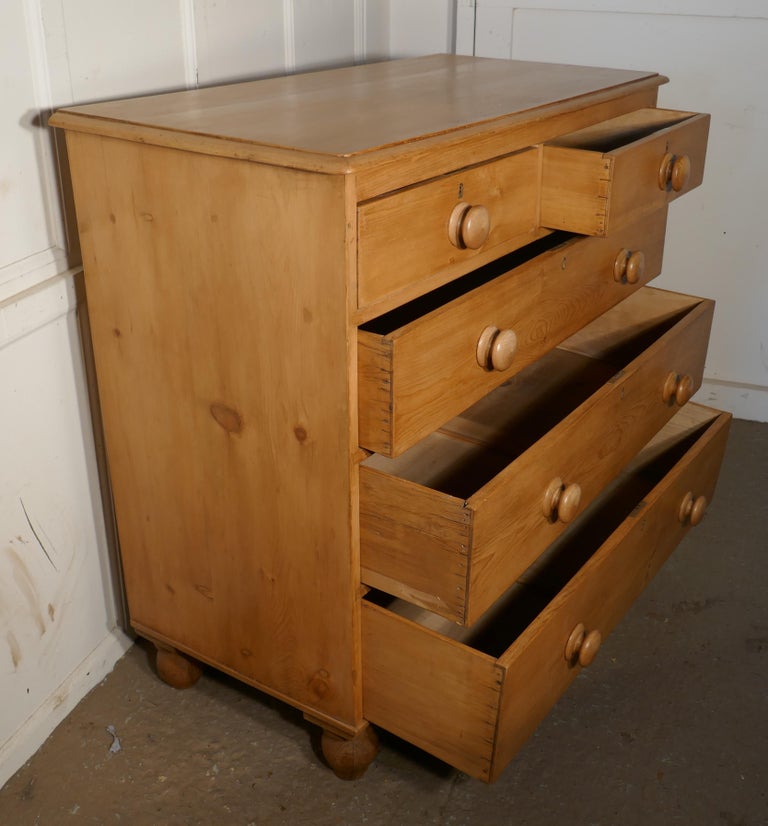 Large Restored Victorian Pine Chest of Drawers For Sale at 1stdibs
