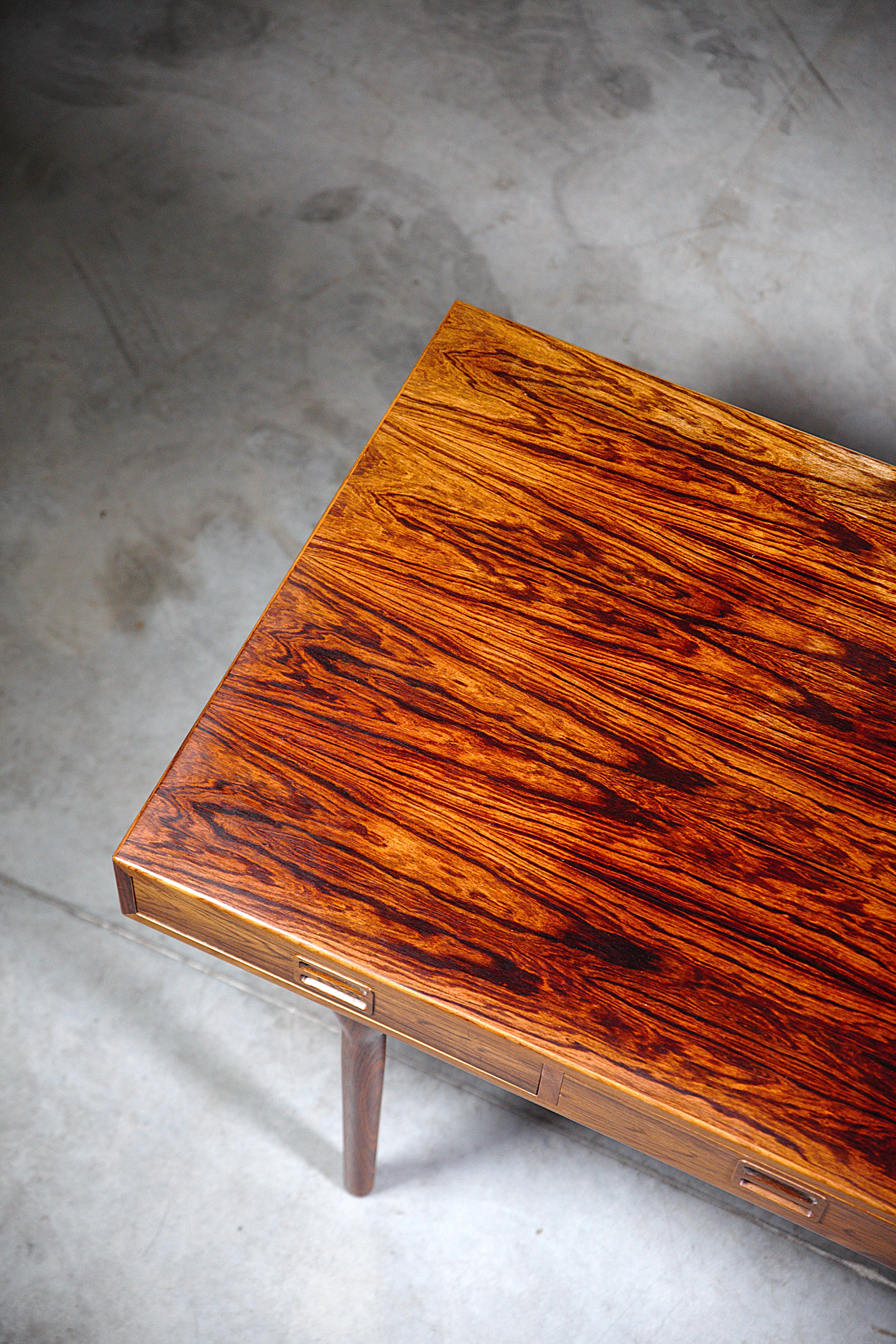 Großer Palisanderschreibtisch von Nanna Ditzel Dänemark 1960er Jahre im Angebot 3