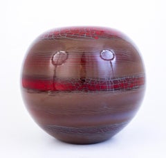 Un grande vaso rotondo in ceramica rossa - Ingrid Atterberg, Svezia, 1979