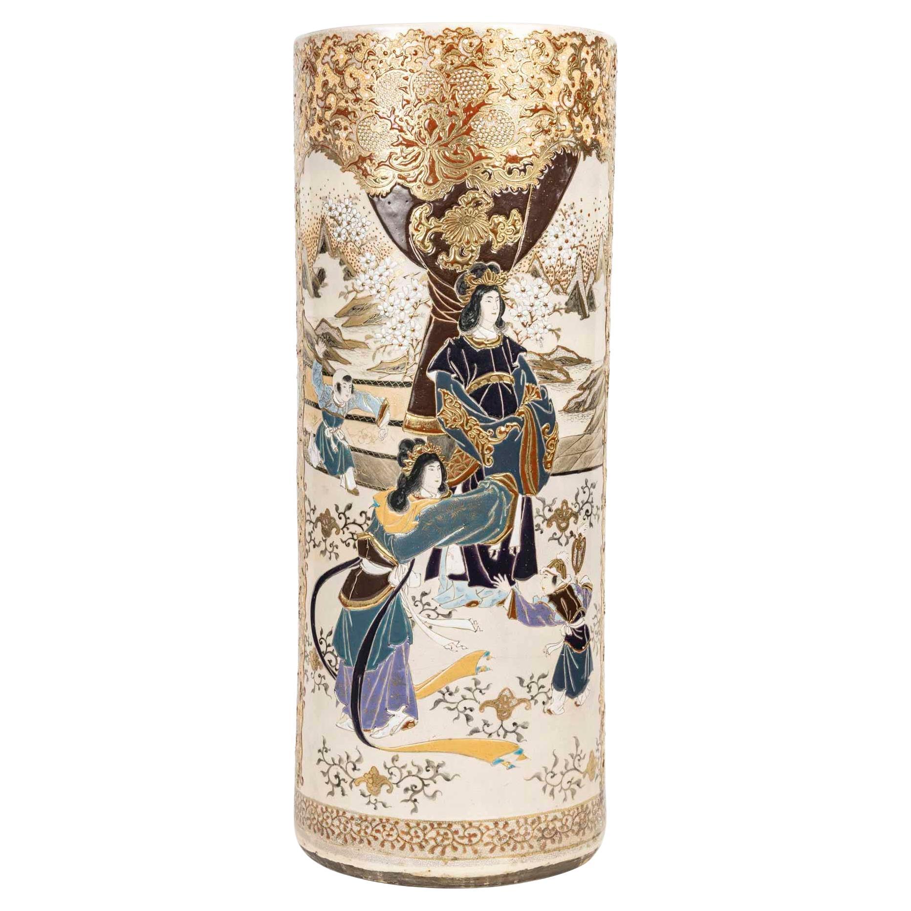 Grande vaso o portaombrelli in terracotta di Satsuma, arte asiatica, XIX secolo. in vendita