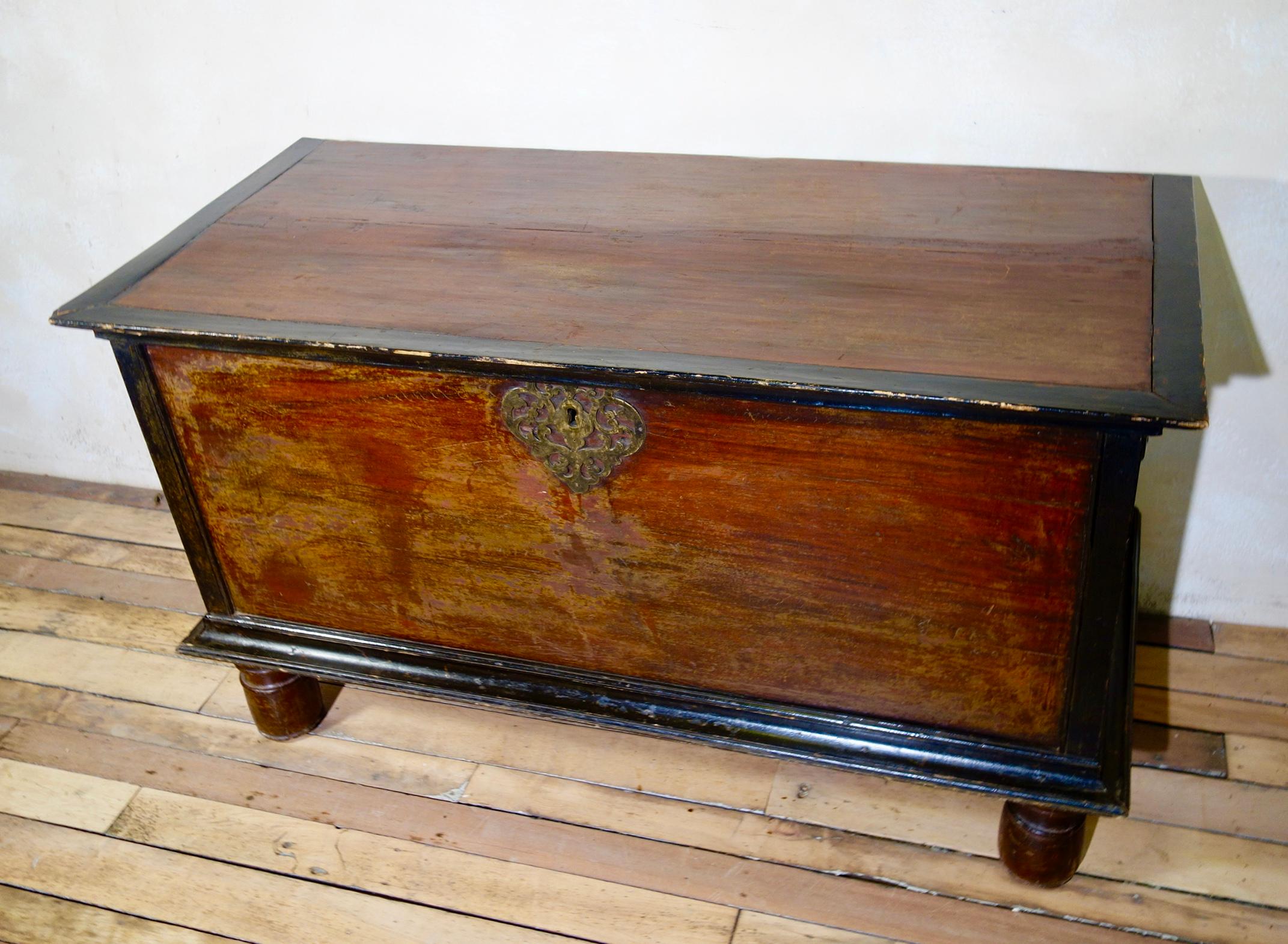 Large Scale Late 19th Century Indo Dutch Chest on Feet Trunk For Sale 9