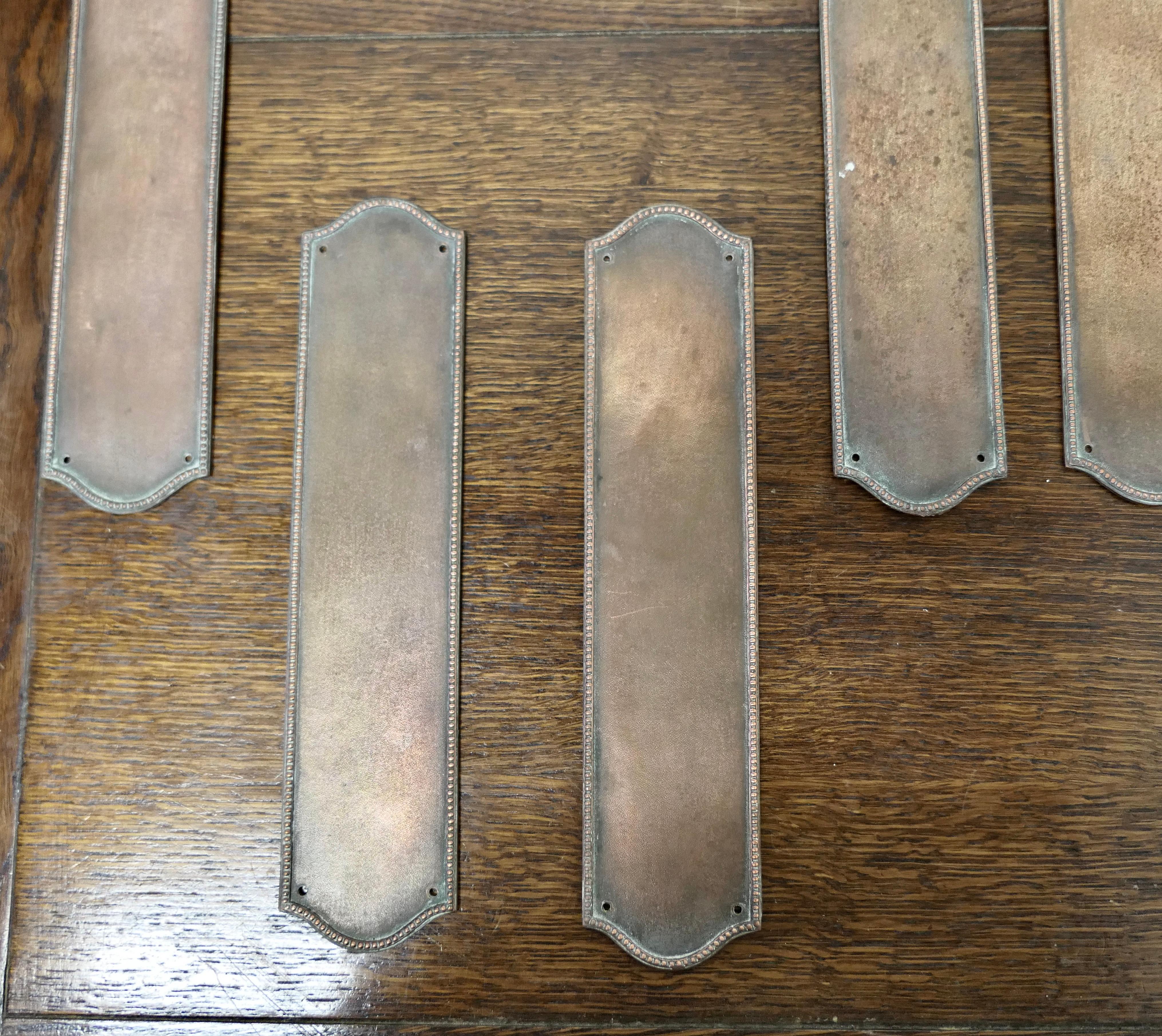 Large Set of 19th Century Copper Bronze Door Finger Plates In Good Condition In Chillerton, Isle of Wight