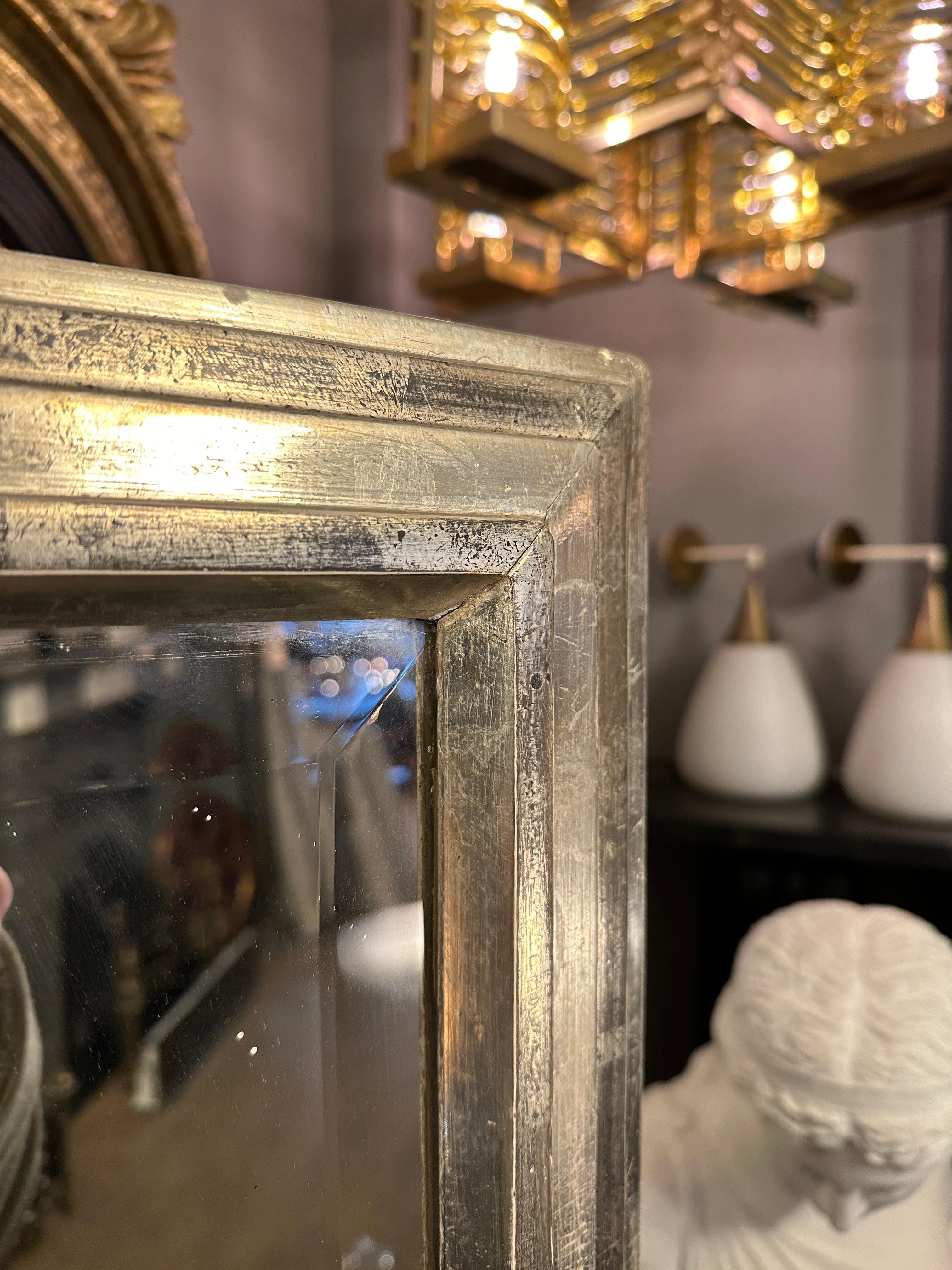 Fin du 20e siècle Grand miroir bistro français doré à l'argent  en vente