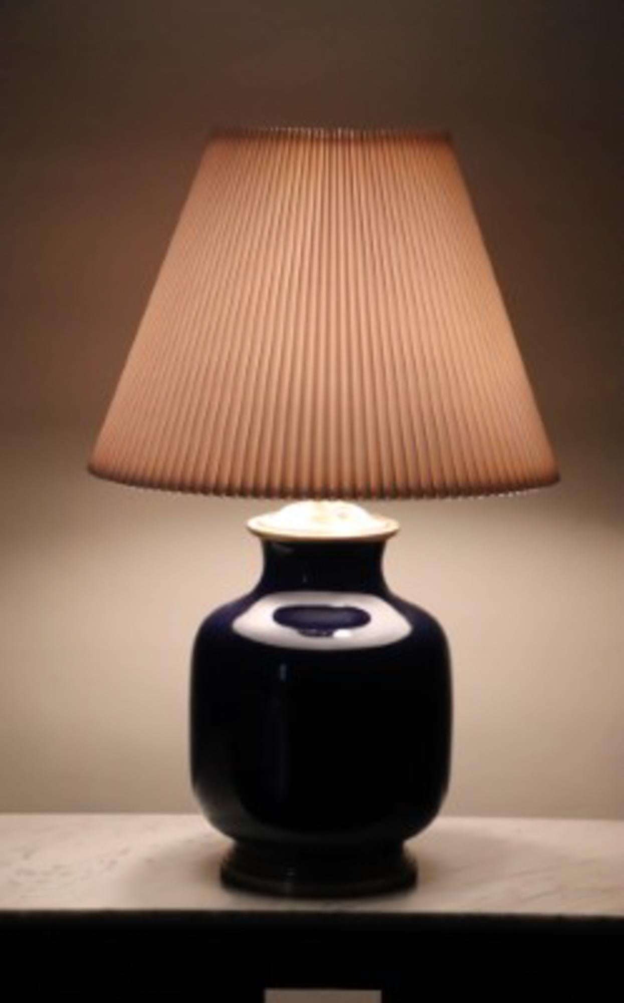 Mid-Century Modern Large, Single Blue Porcelain Table Lamp with Gilt Base For Sale