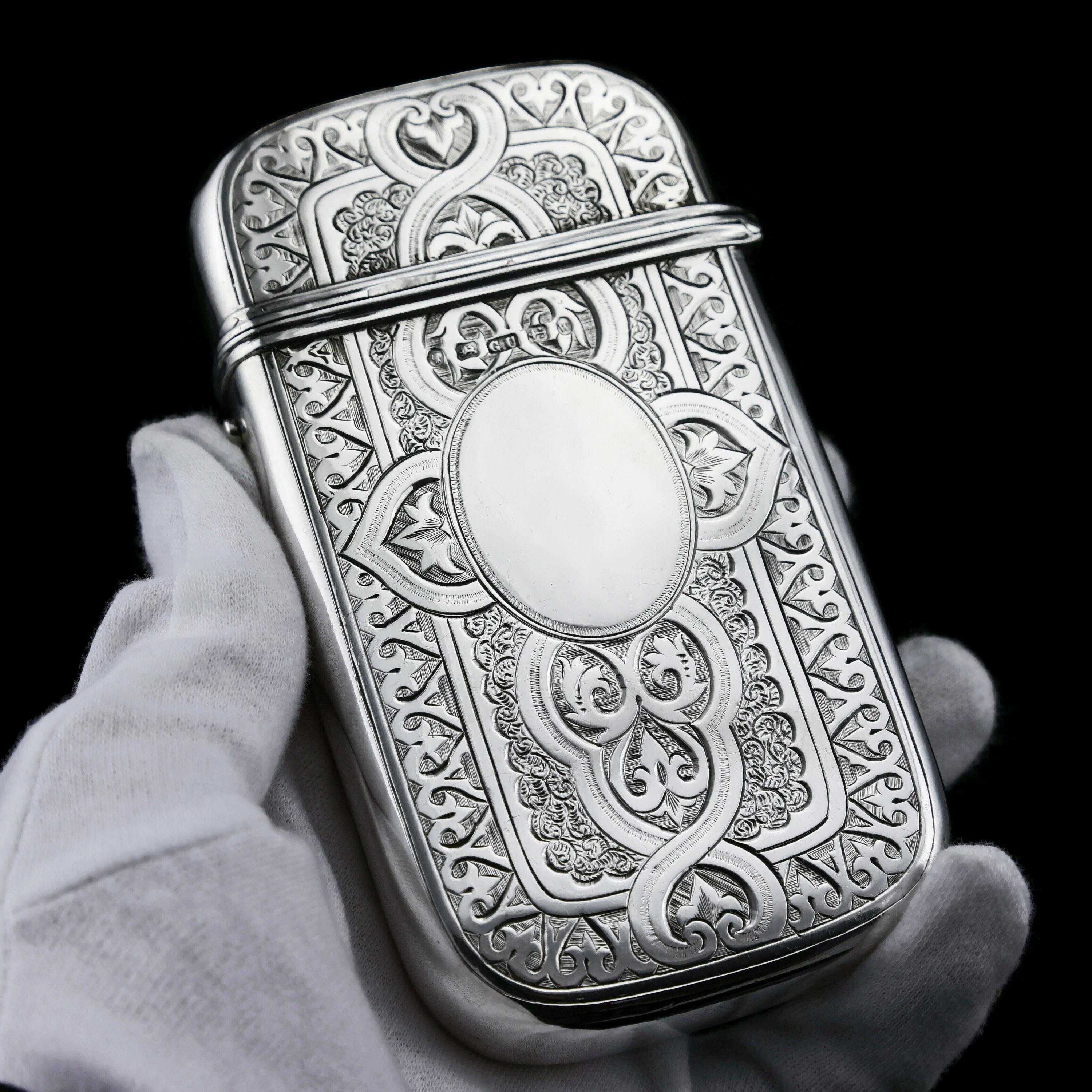 We are delighted to be able to offer this impressive large solid sterling silver cheroot/cigar case made by silversmith George Unite of Birmingham in 1871.
 
The unusually large and impressive size of the case is most certainly one of the first