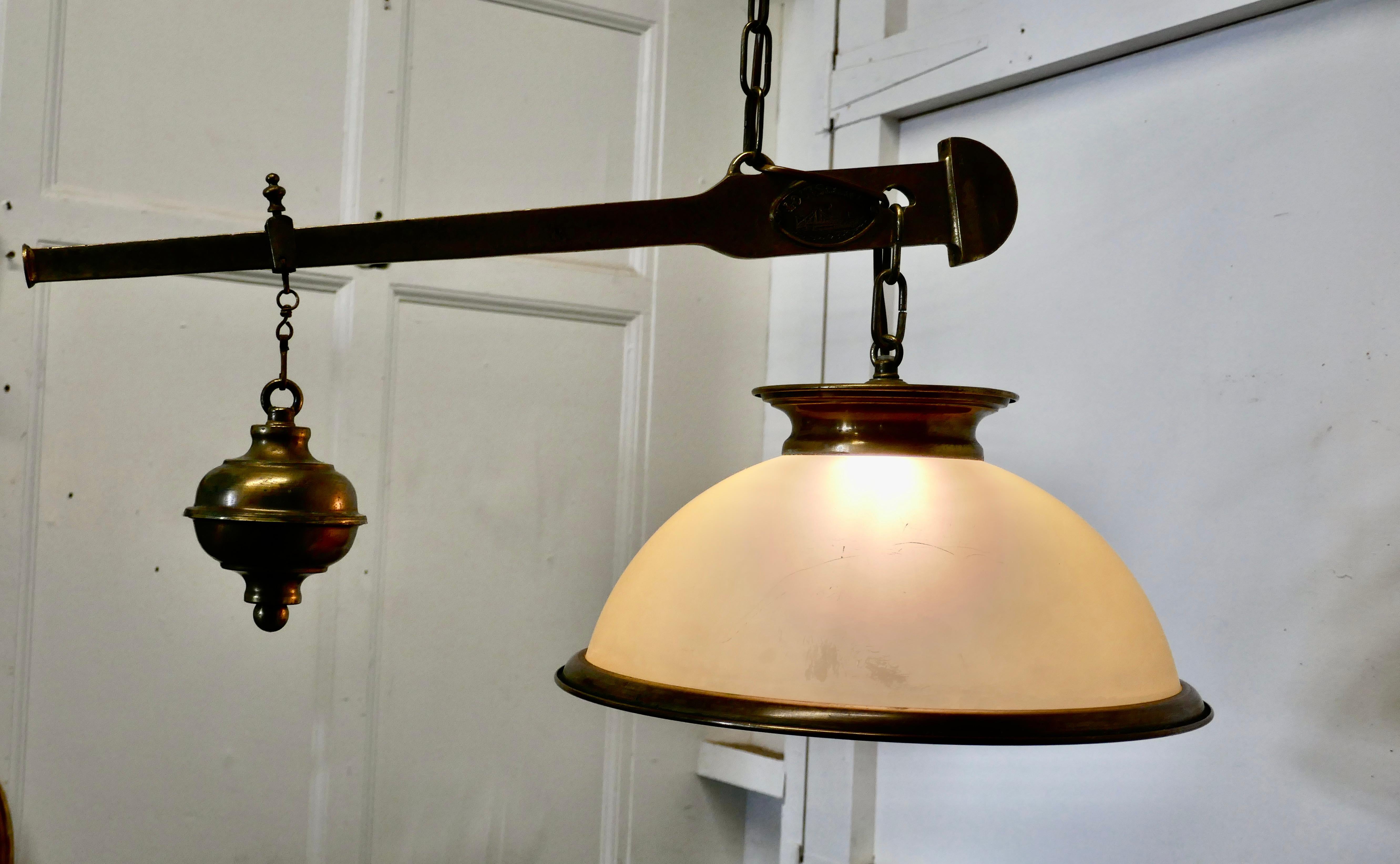 Large Steelyard Brass Scale Lamp from a Hardware Store In Good Condition In Chillerton, Isle of Wight
