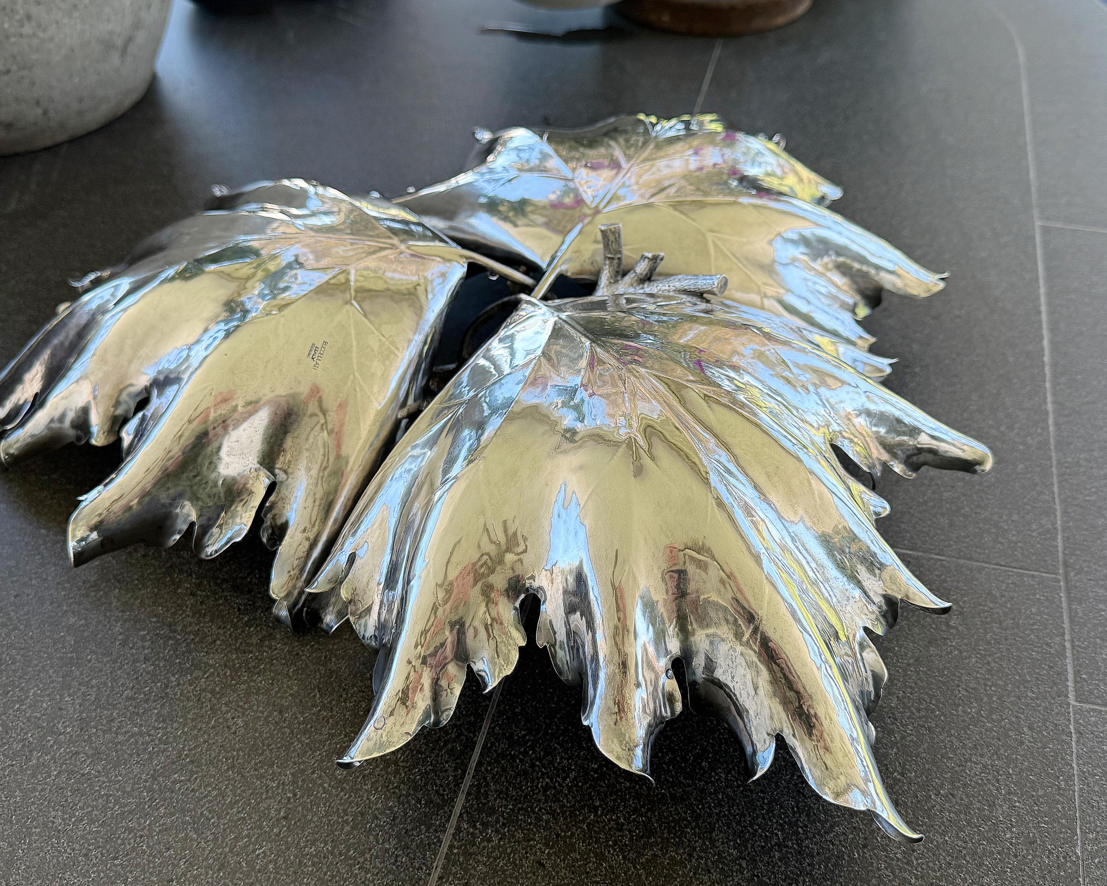 A large sterling silver maple leaf centerpiece by Buccellati, Italy 20th century For Sale 1