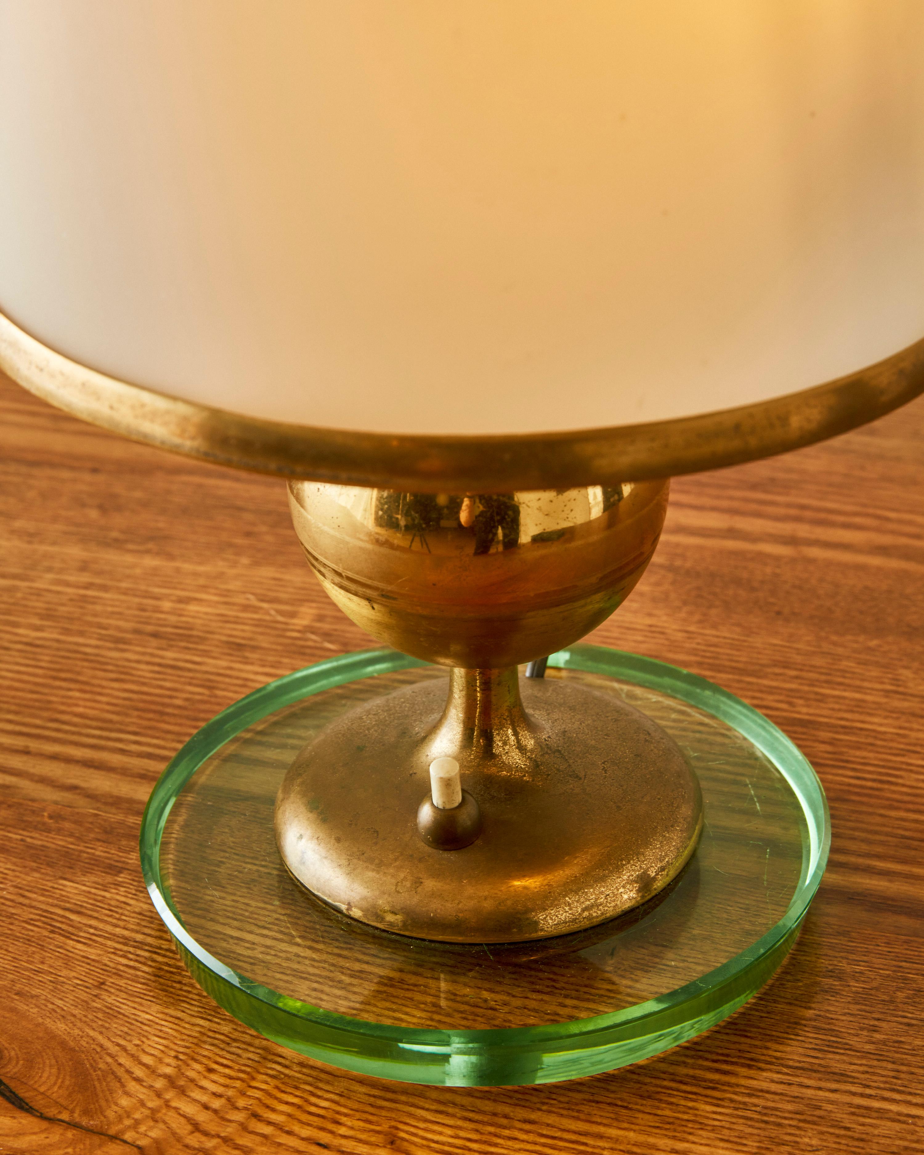 Italian A large table lamp by Fontana