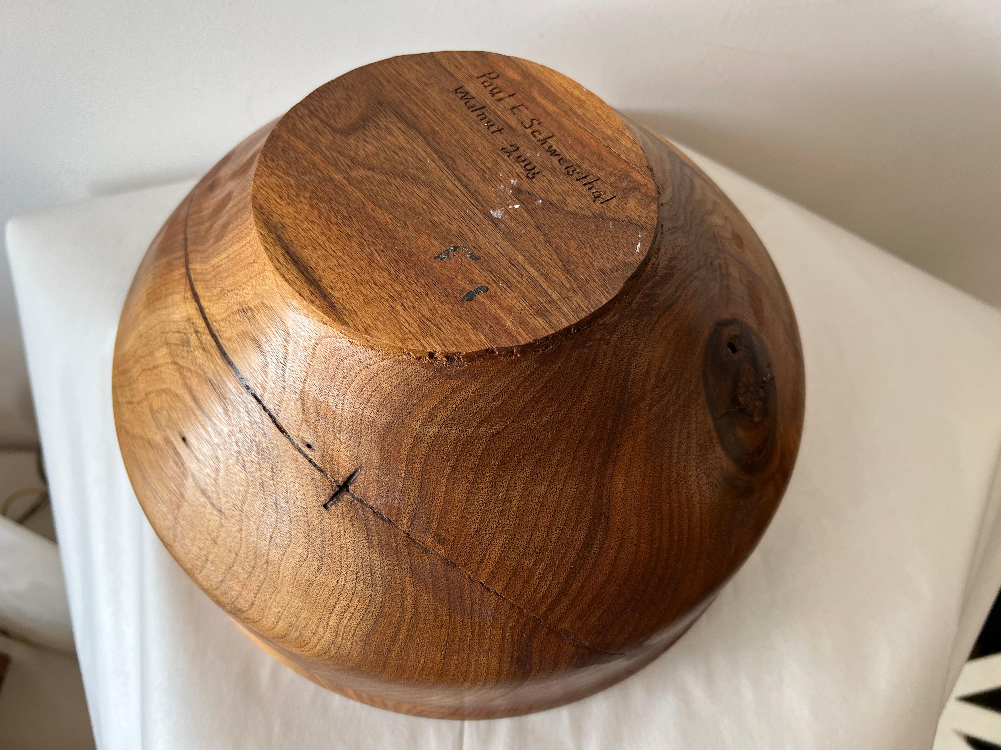 A Large Turned Walnut Bowl By Paul E. Schweisthal ca' 2005 For Sale 1