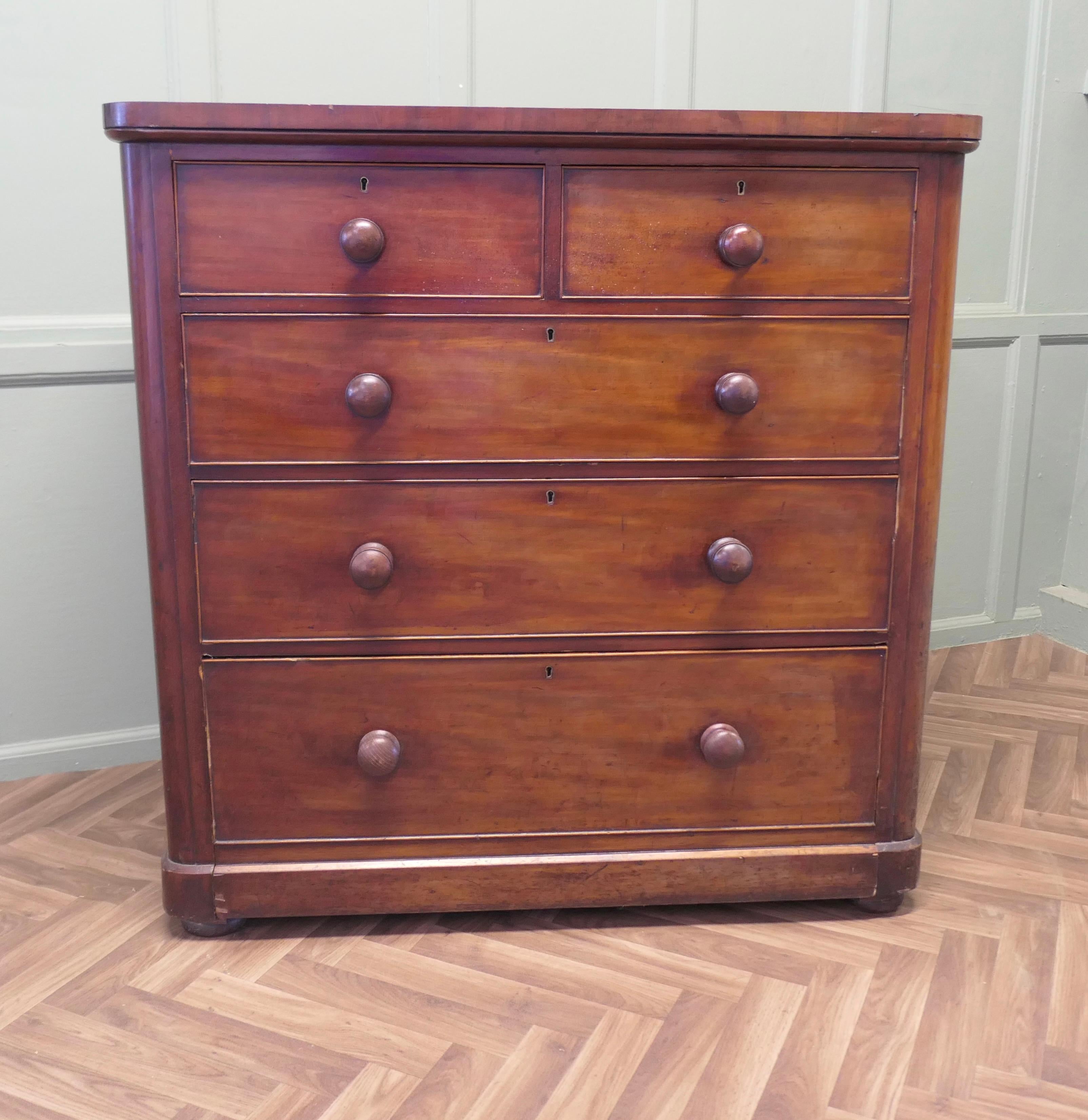 A Large Victorian Mahogany Chest of Drawers 

 This is a good solid chest of drawers, the five drawer version like this one is becoming a lot more difficult to source these days, there are 2 short drawers over 3 graduated drawers, the bottom drawer,