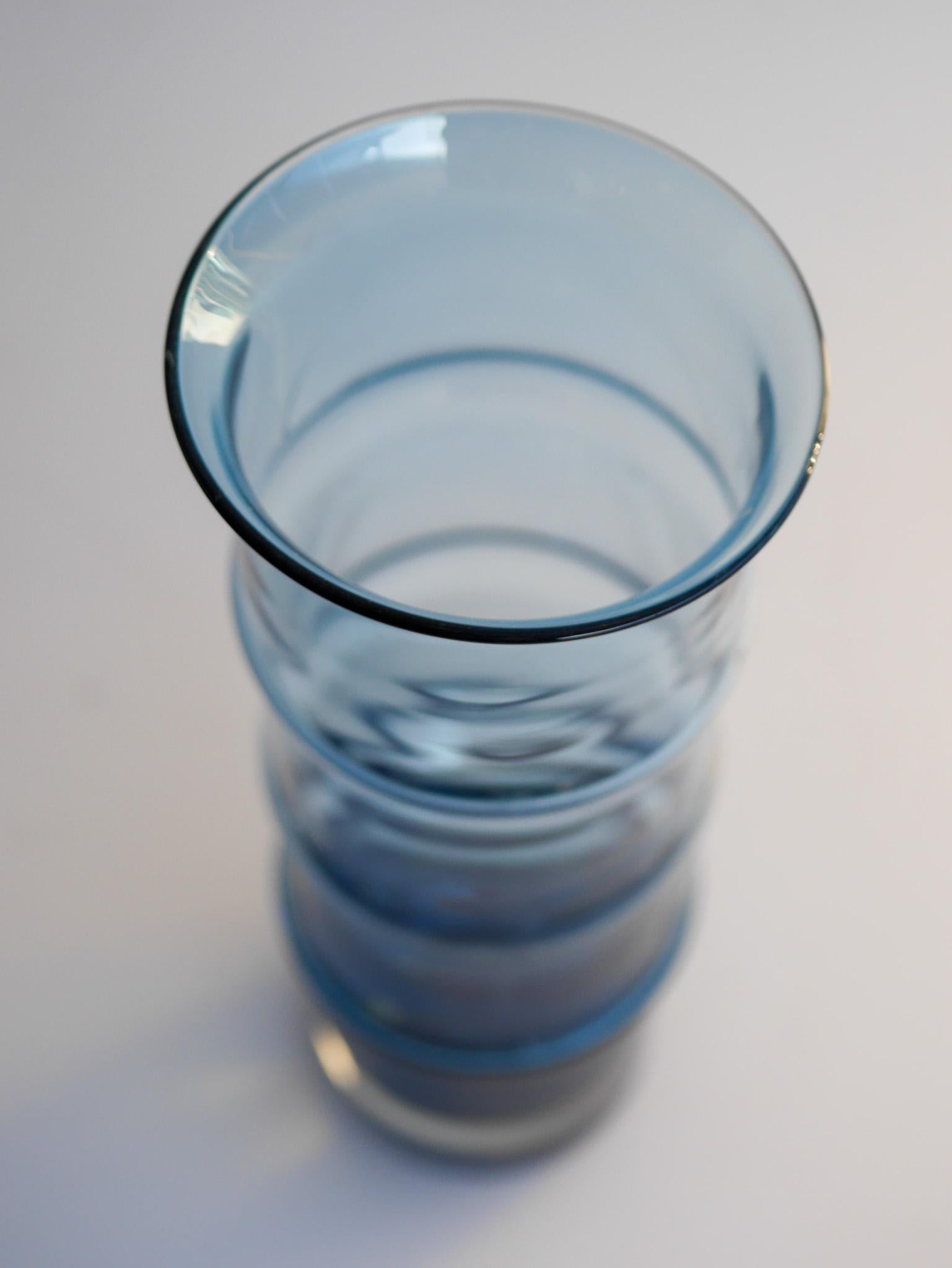 Große blaue Glasvase 