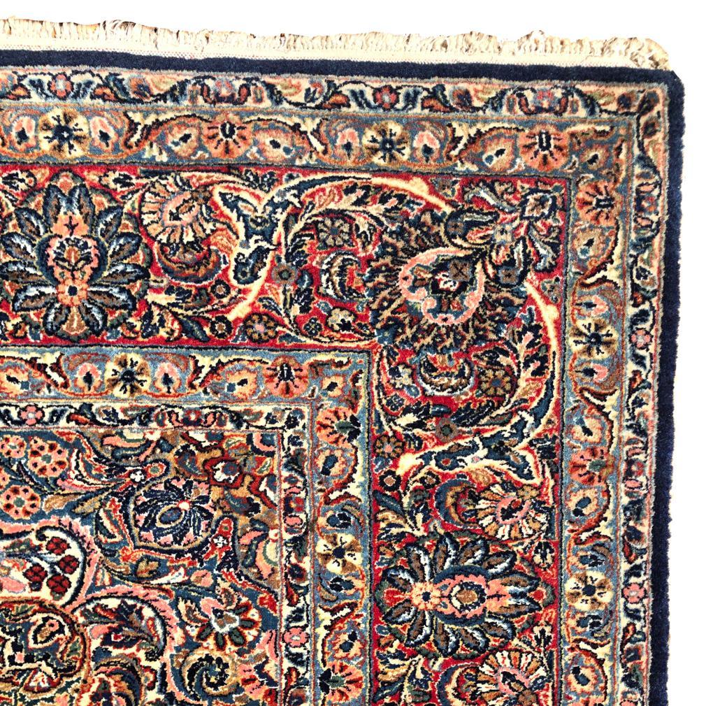 Perse Grand tapis persan Sarouk vintage en vente