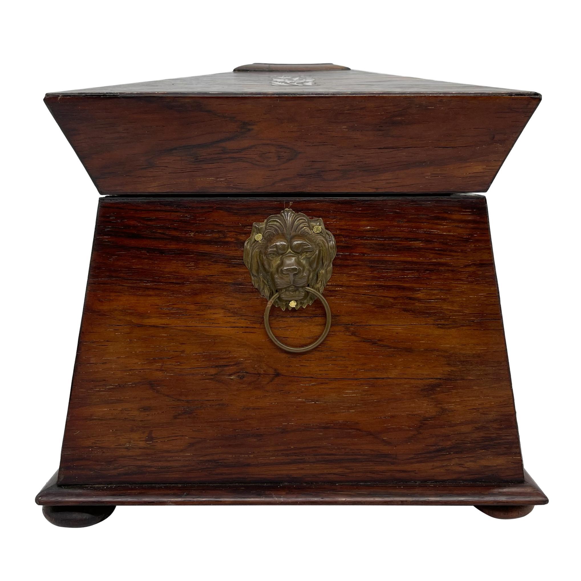 Large William IV Rosewood Tea Caddy with Mother-of-Pearl Inlays, ca. 1835 2