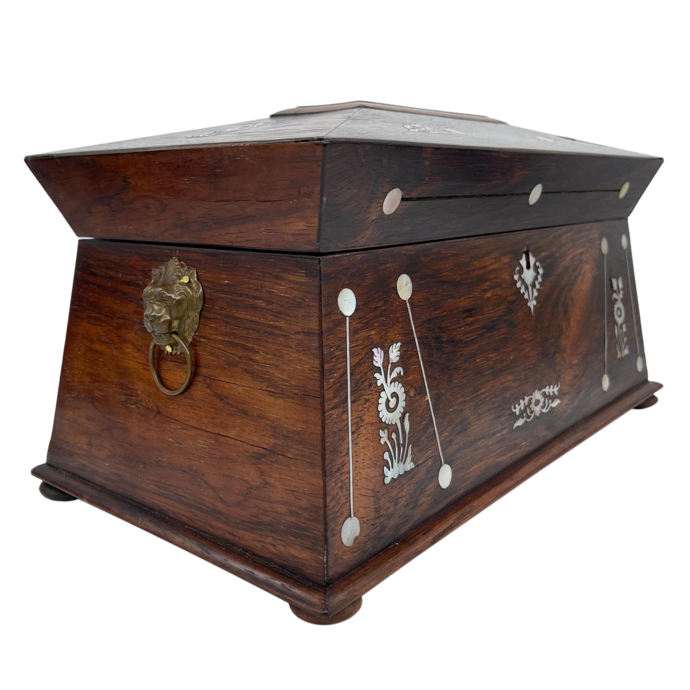 Large William IV Rosewood Tea Caddy with Mother-of-Pearl Inlays, ca. 1835 3