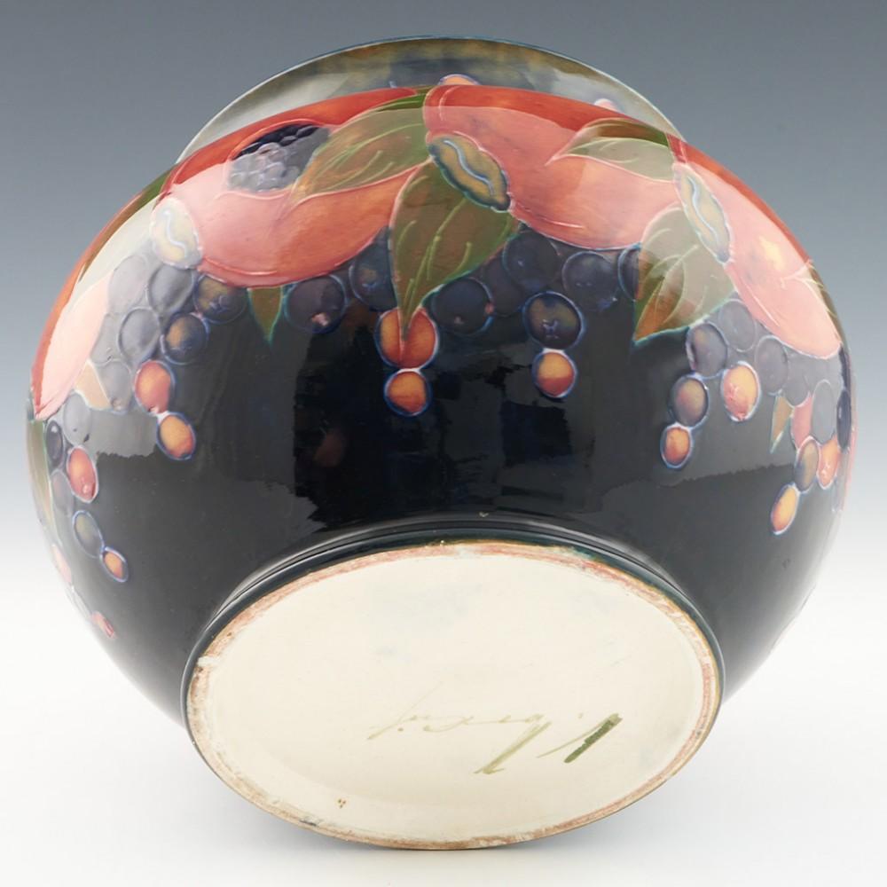 Pottery A Large William Moorcroft Pomegranate Pattern Vase, c1915