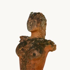A large woman sculpture, France 50s.