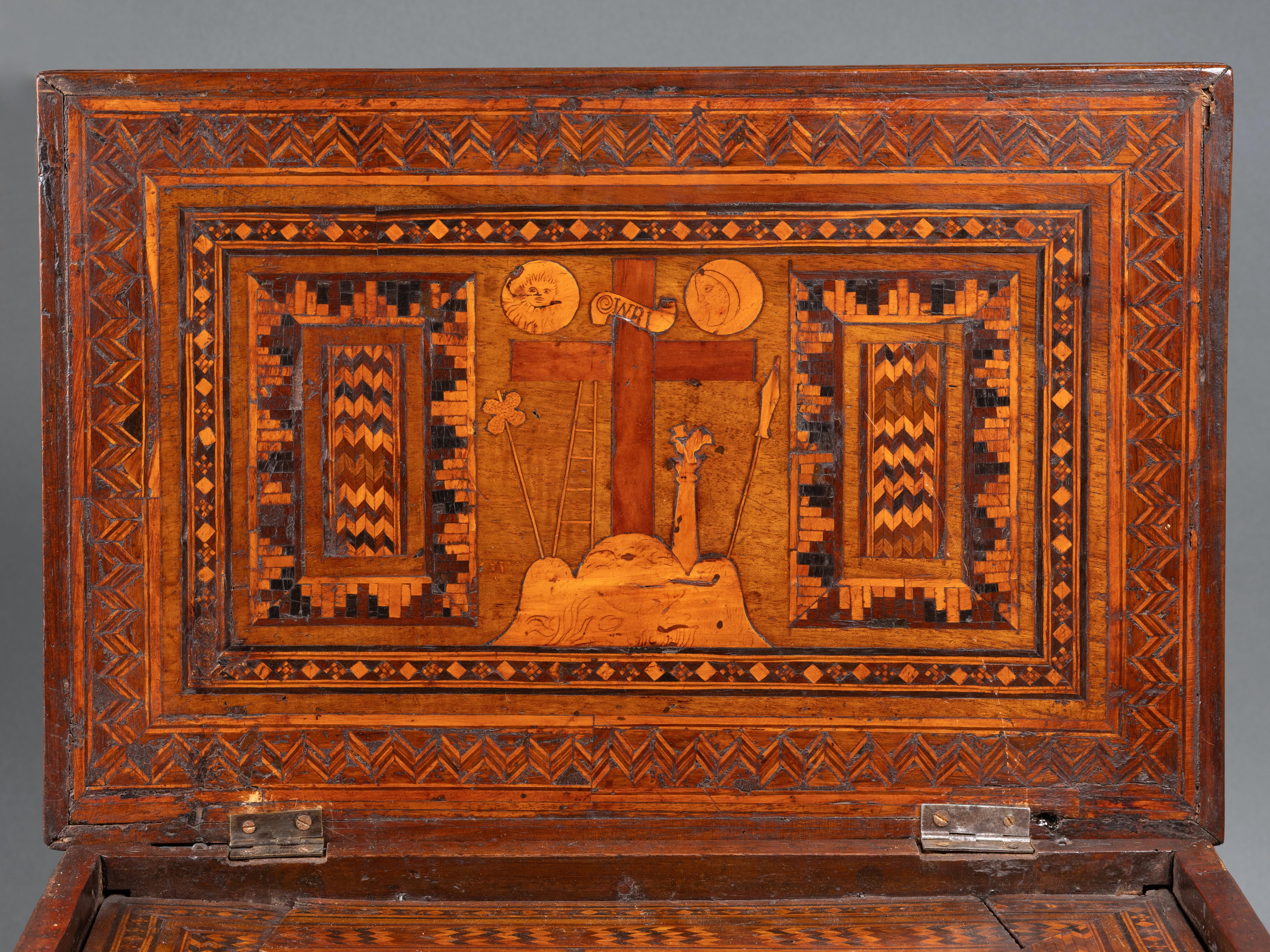 Renaissance A late 15th century  wood inlaid writing casket, Florence, Italy