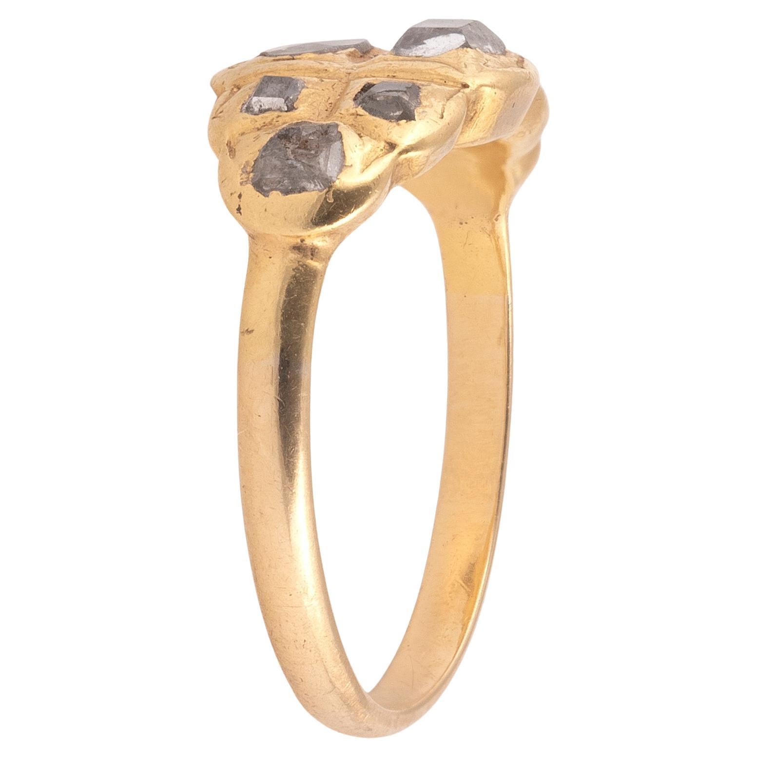 A Late 16th Century Renaissance Ring In Solid 22k Yellow Gold In Excellent Condition In Firenze, IT