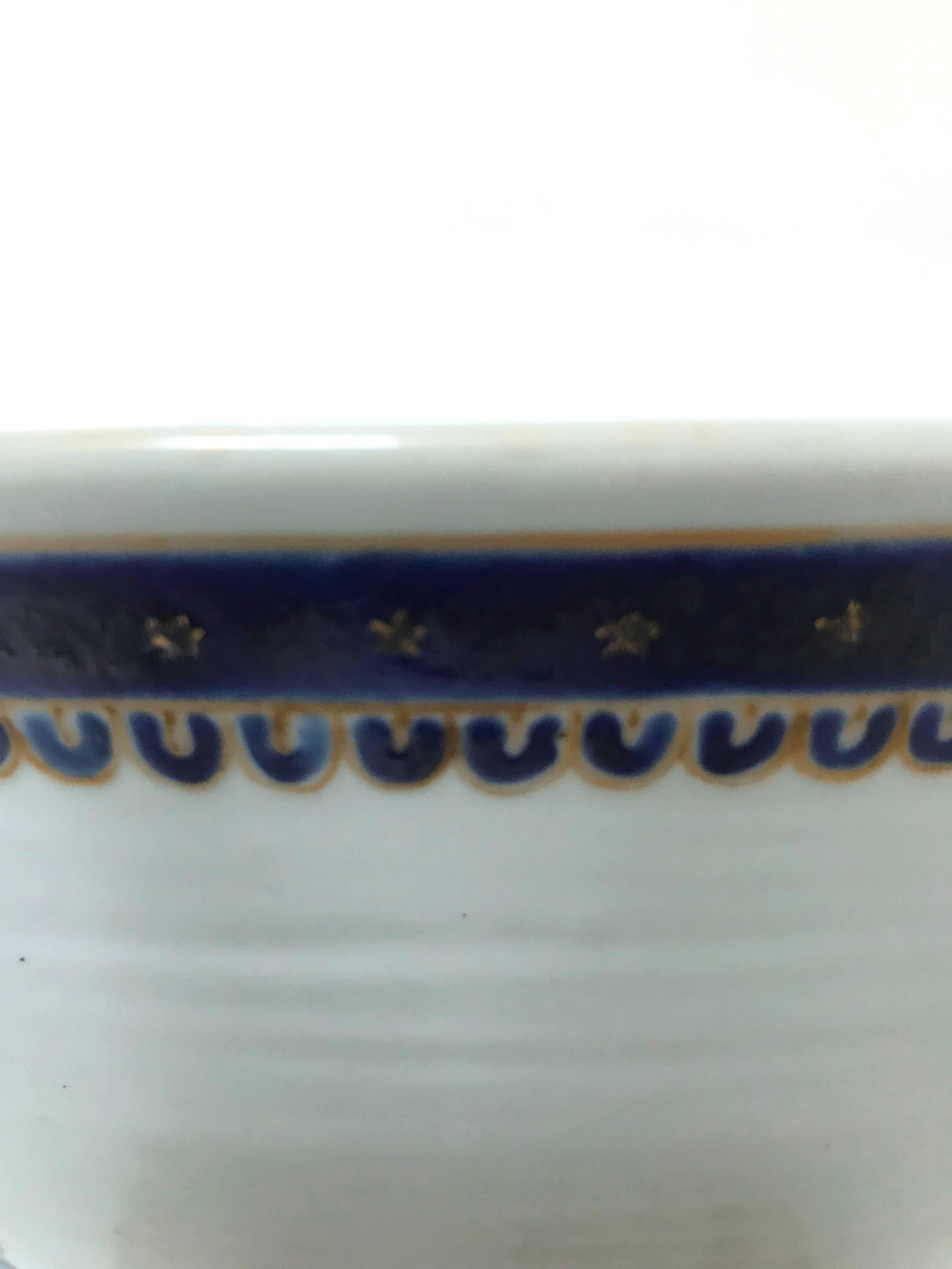 Late 18th-Early 19th Century Large Chinese Export Armorial Bowl 2