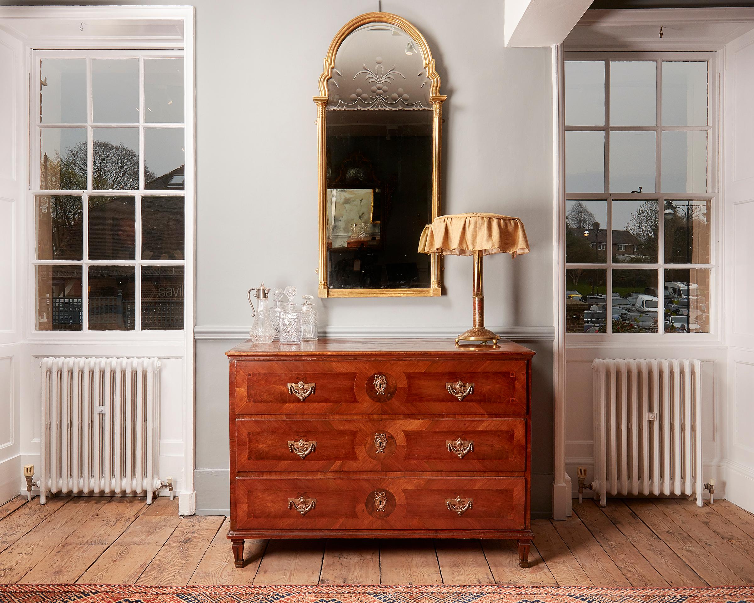 Late 18th Century Italian Chest of Drawers In Good Condition For Sale In Petworth, West Sussex