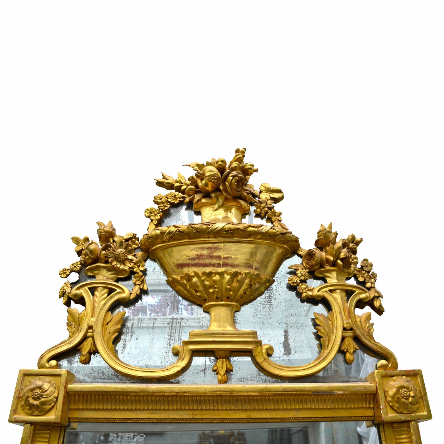 Miroir et console en bois doré de la fin du XVIIIe siècle en Italie en vente 9