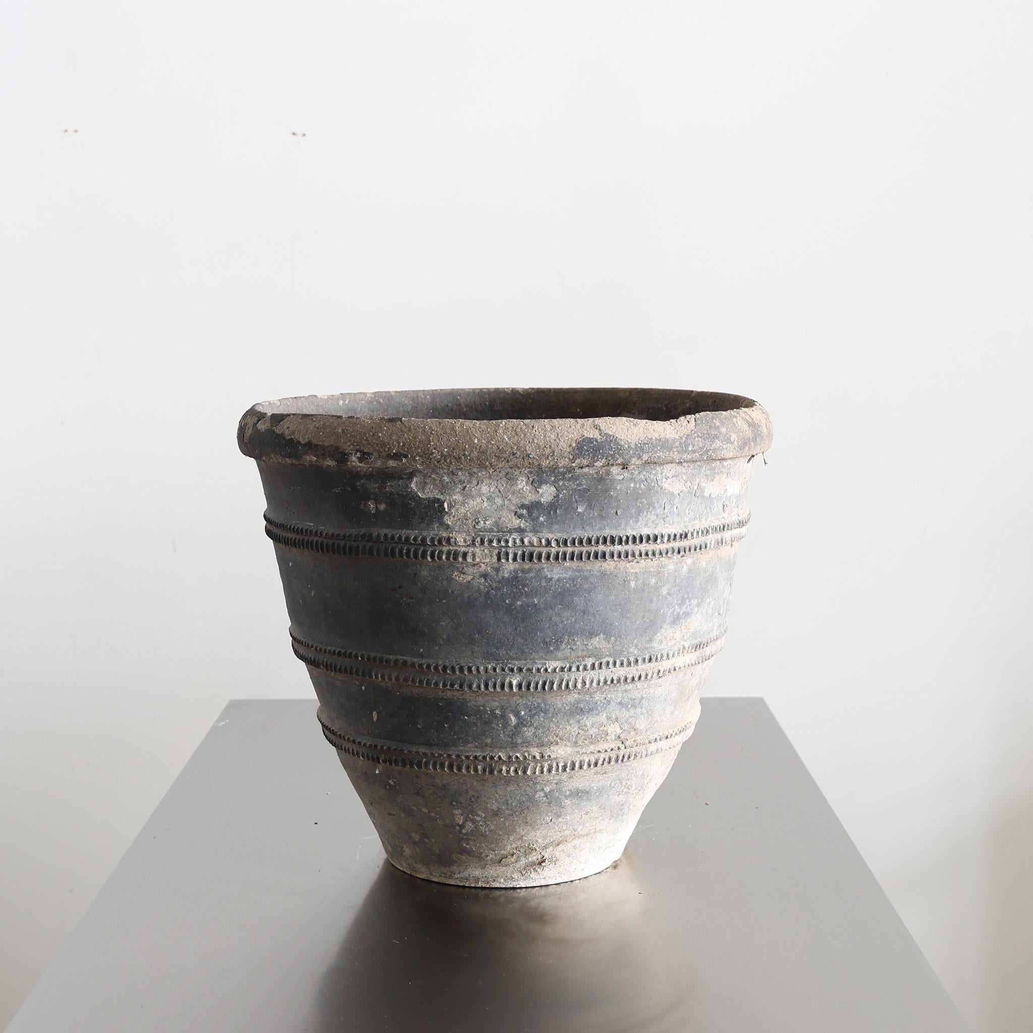 A late 19th C. Black Catalan Cosi Pot Wabi Sabi 1