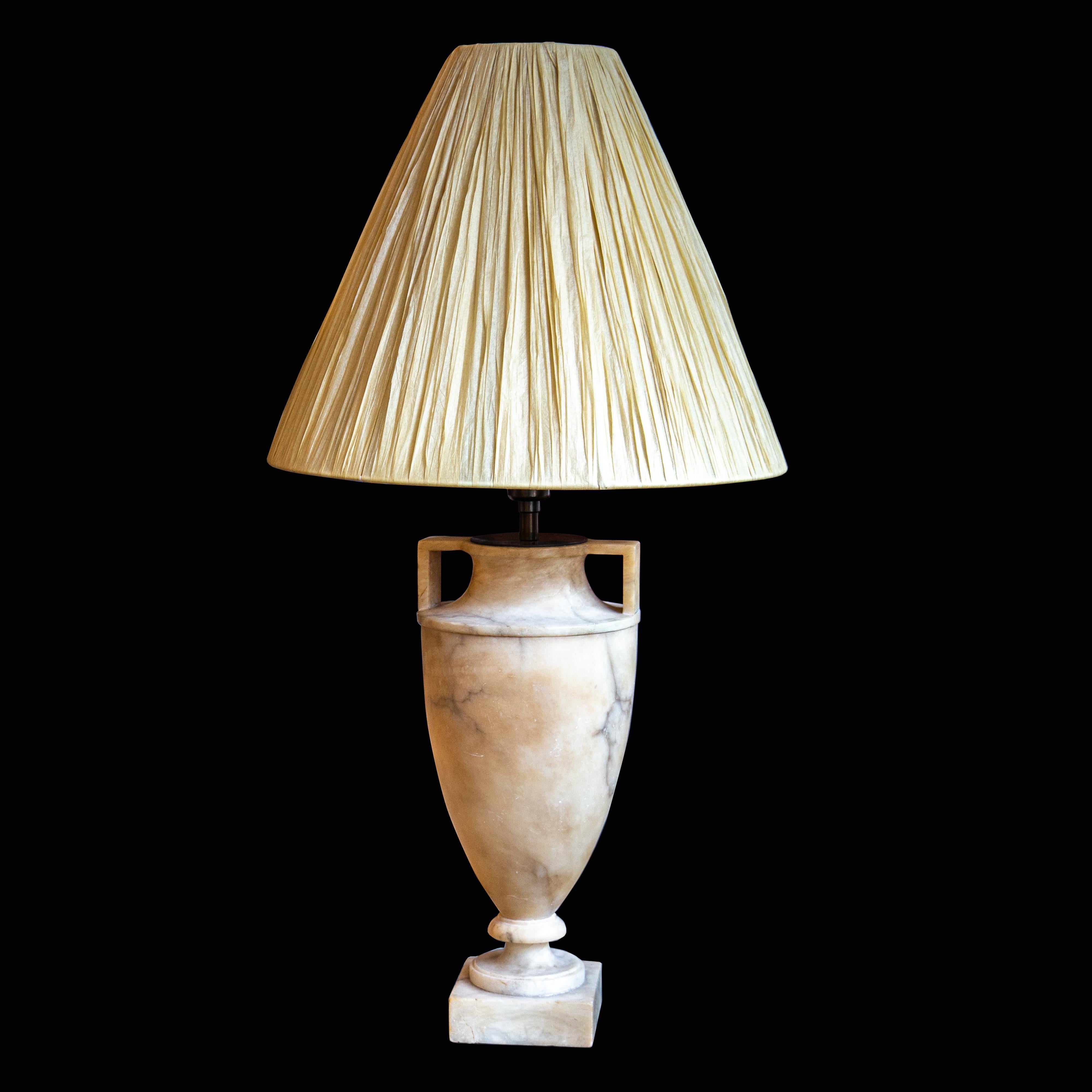 Grand Tour Late 19th Century Alabaster Amphora Urn Table Lamp with Bespoke Raffia Shade For Sale