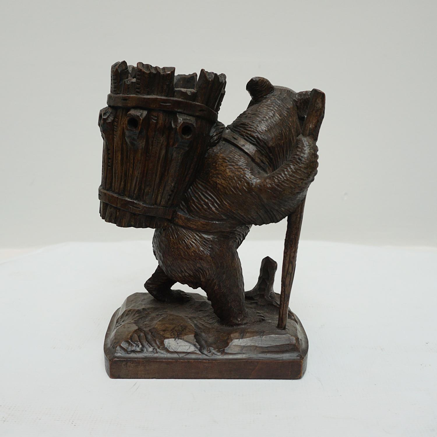 Wood Late 19th Century Black Forest Carved Bear circa 1900 For Sale