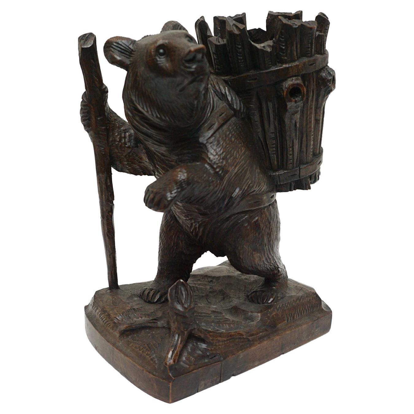 Late 19th Century Black Forest Carved Bear circa 1900