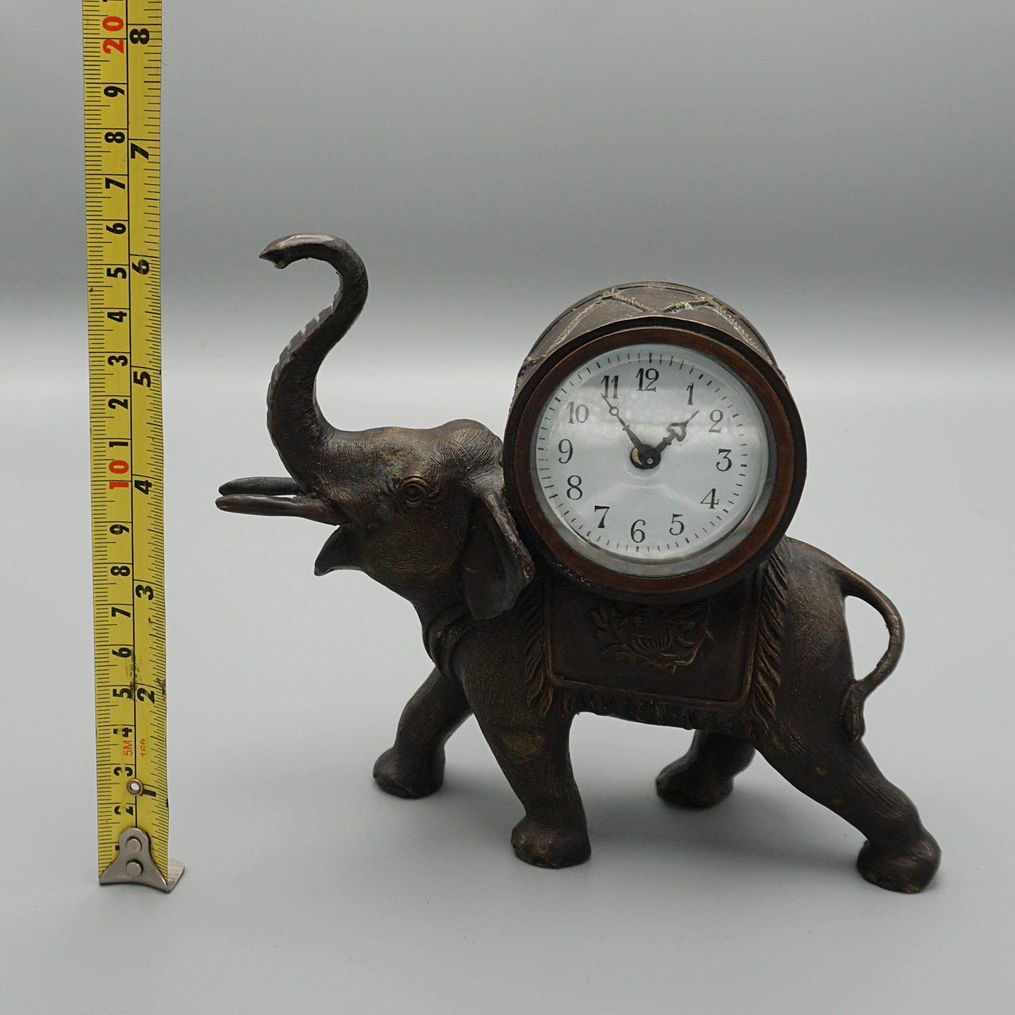 Late 19th Century Bronze Elephant Mantle Clock, French 1900 For Sale 4