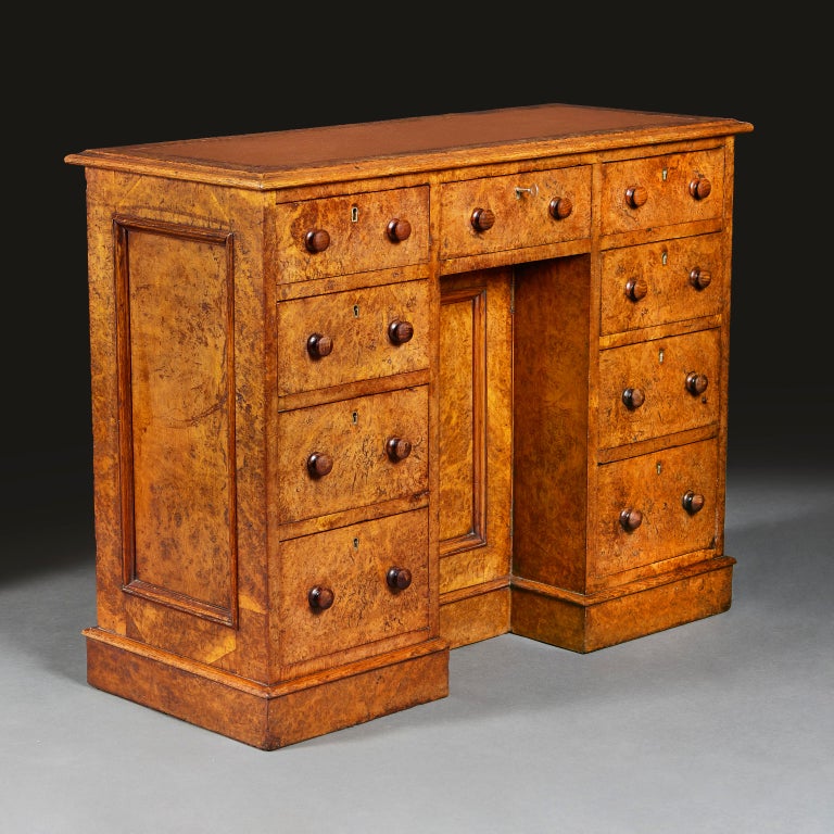 Late 19th Century Burr Oak Kneehole Desk For Sale at 1stDibs
