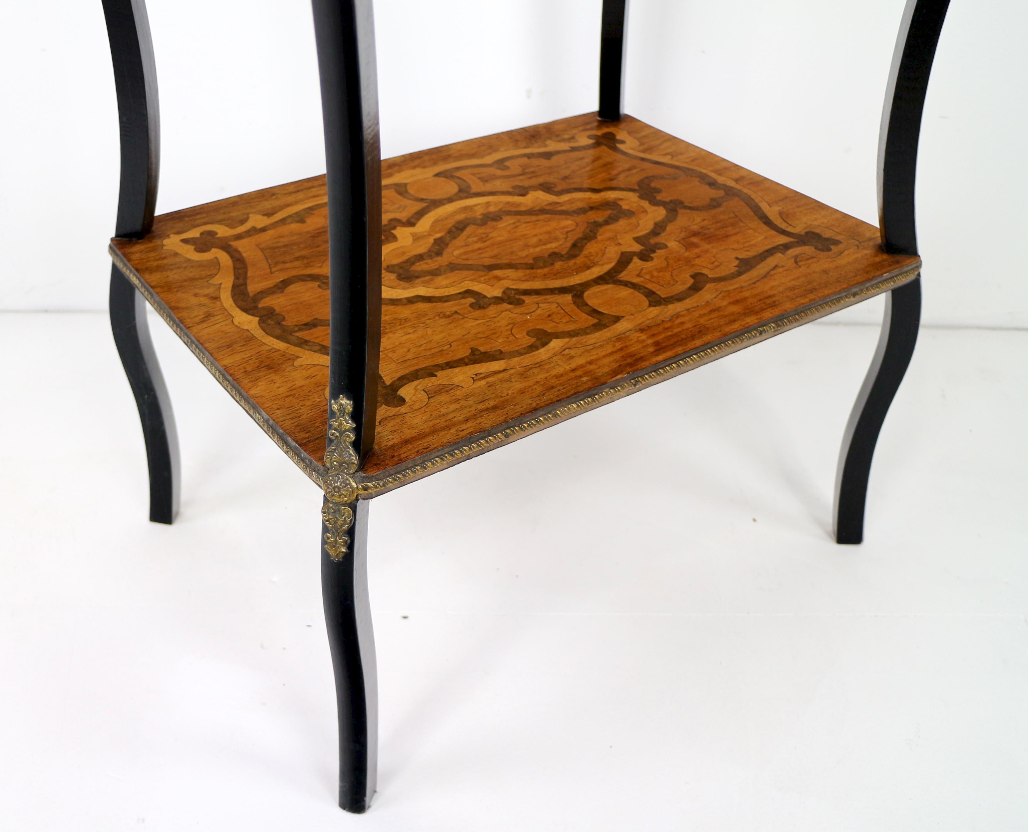 Ein französischer Poudreuse- oder Arbeitstisch aus dem späten 19. Jahrhundert unter Napoleon III. im Angebot 5