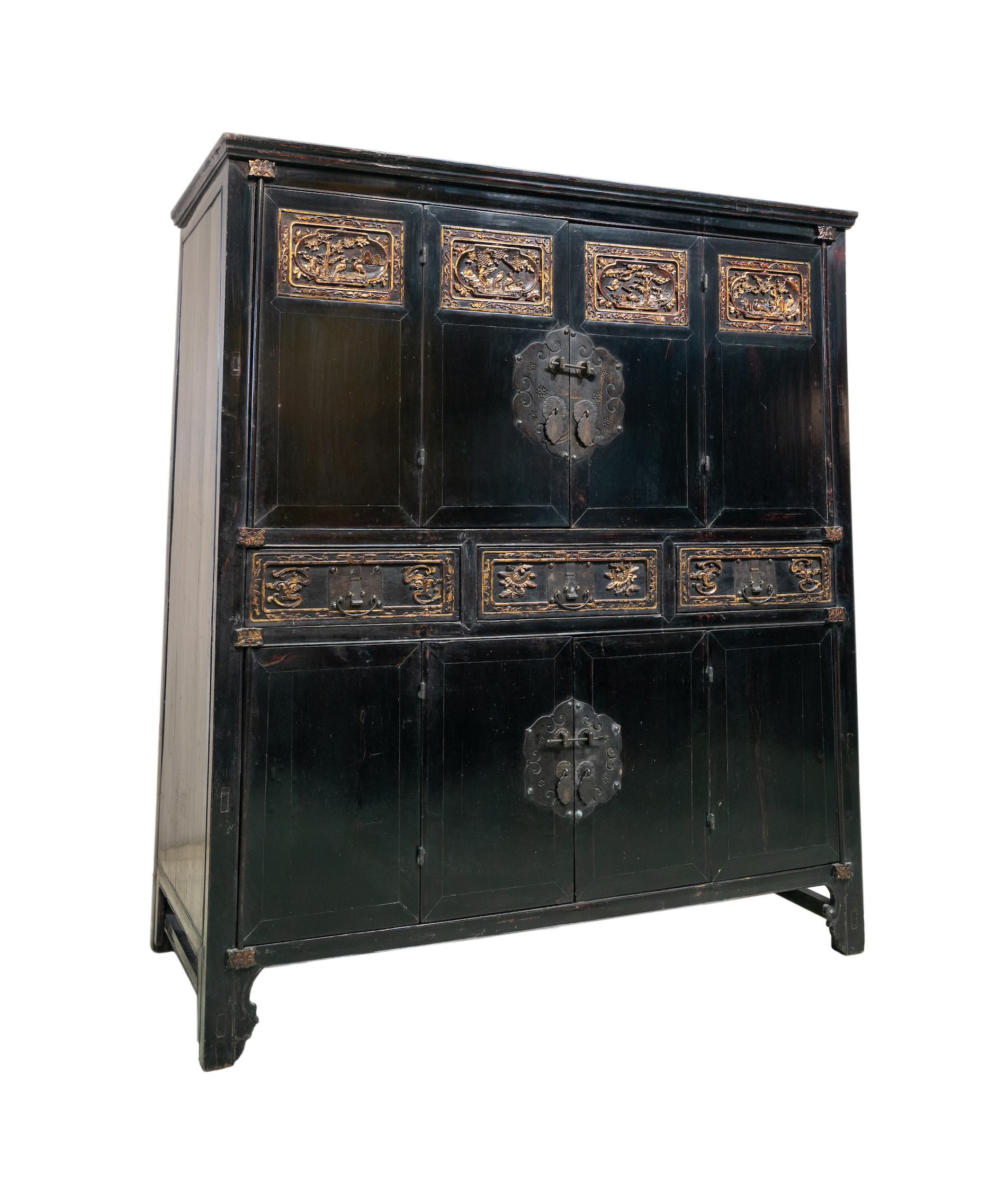 Chinese Late 19th Century Large 8-Door Cabinet from Zhejiang, China