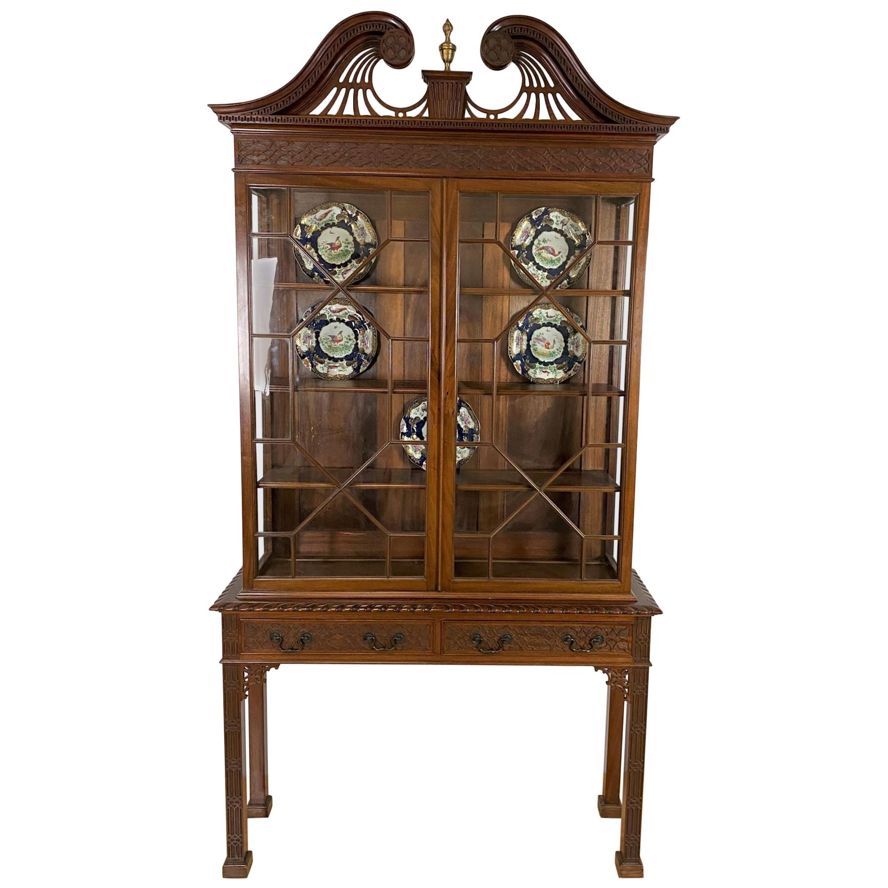 Late 19th Century Mahogany Display Cabinet in the Chippendale Style For Sale