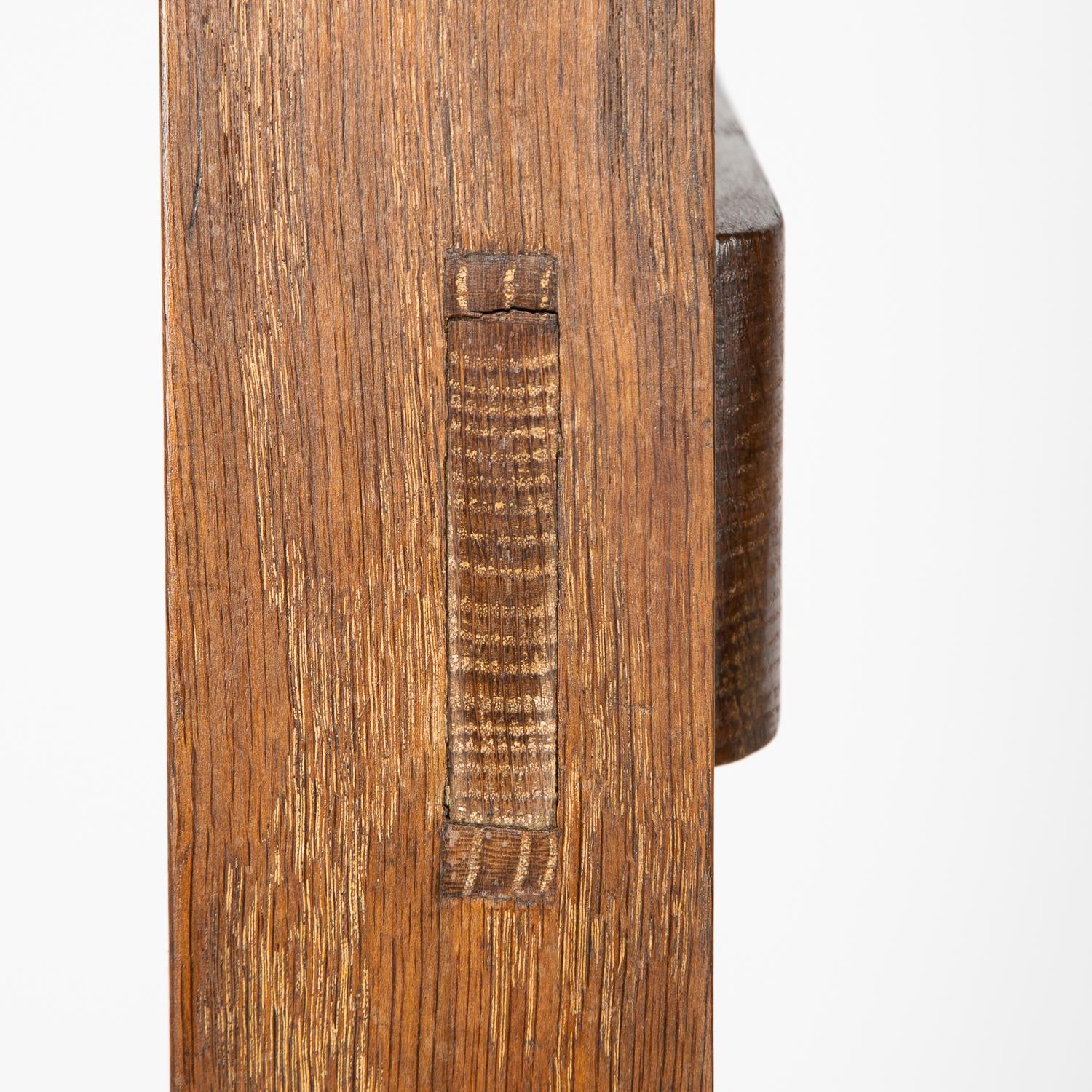 Late 19th Century Oak Hand Cranked Easel 11