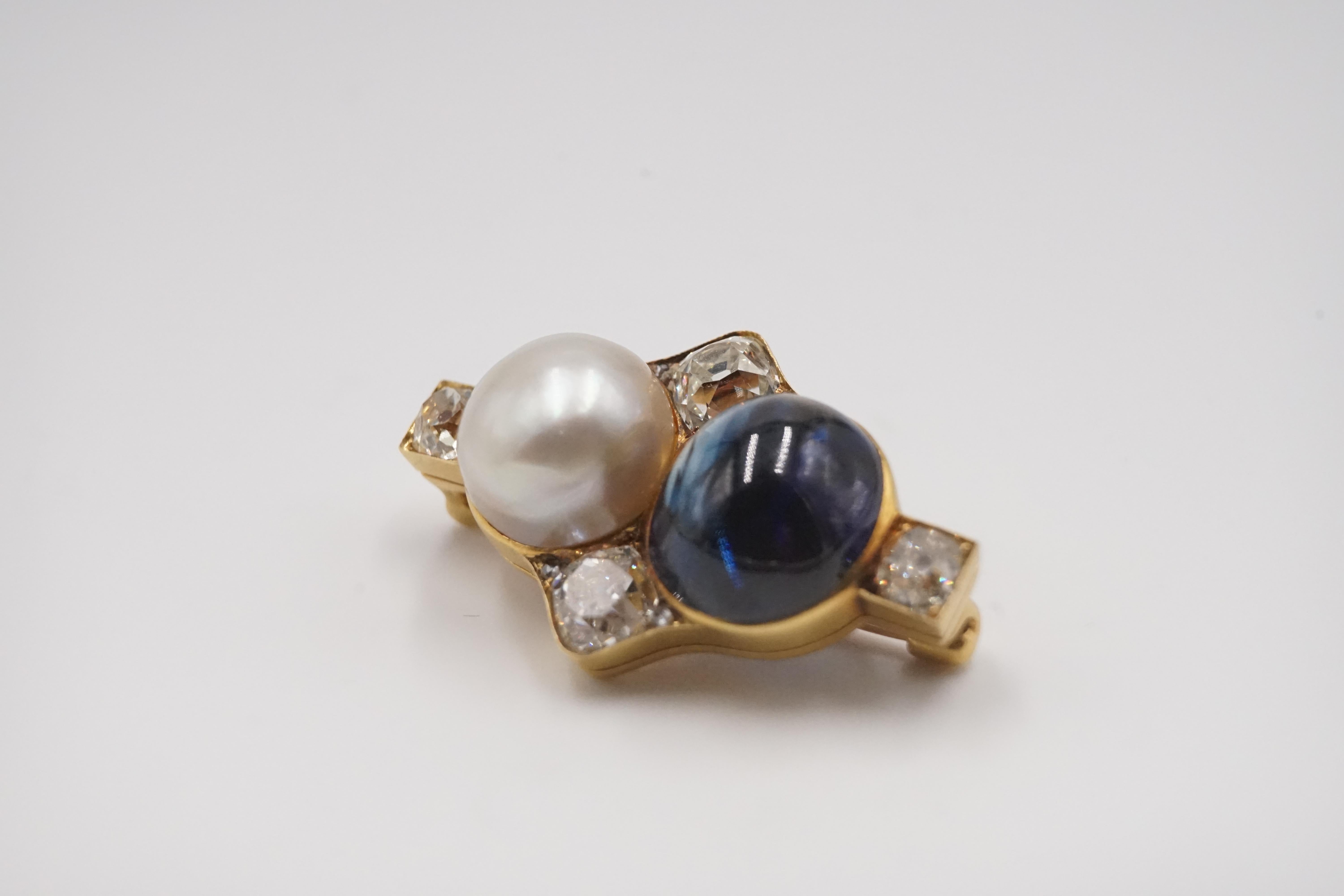 Late 19th Century Russian 10.4 Carat Natural Sapphire, Natural Pearl Gold Brooch 1